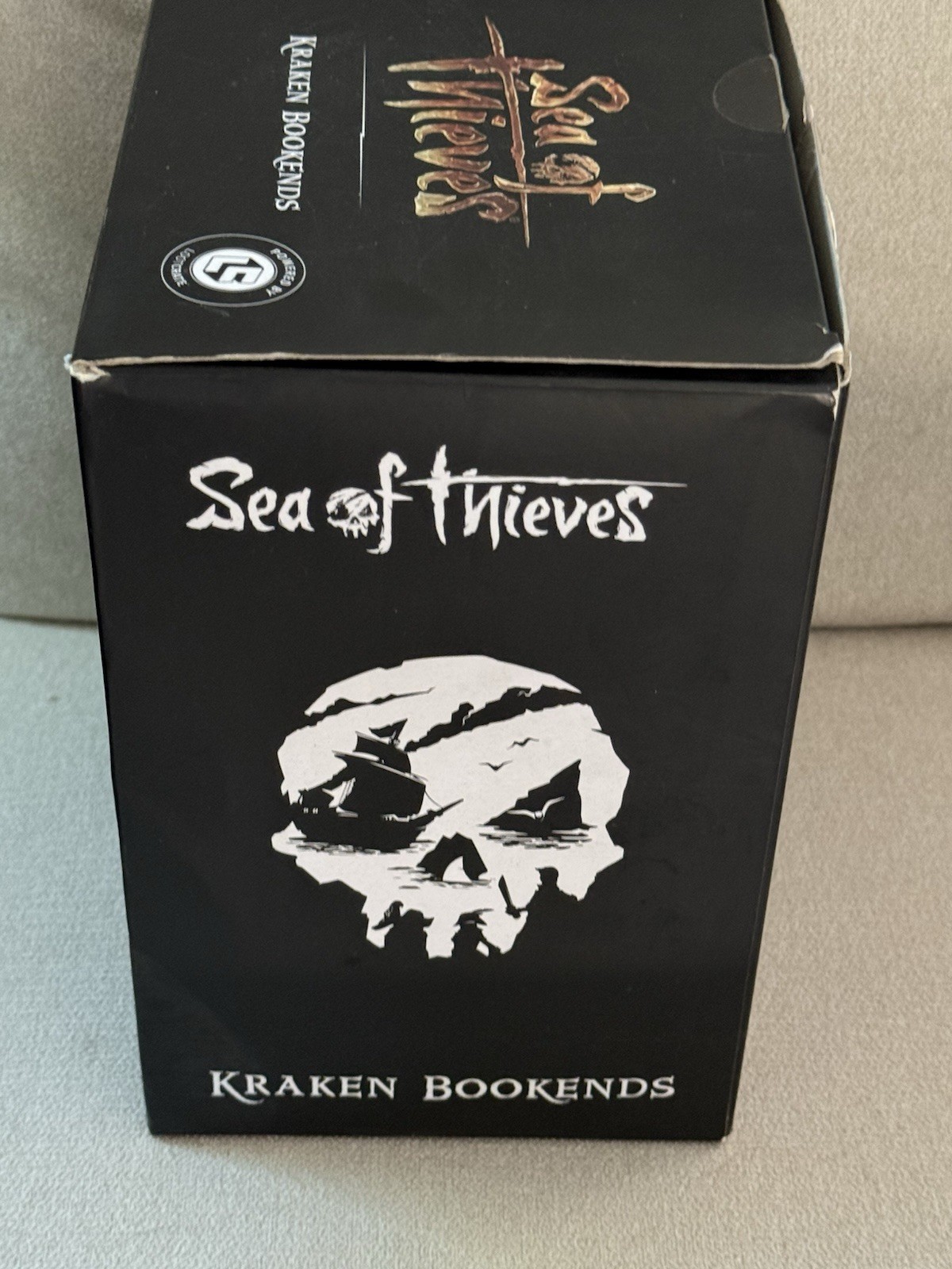 Sea of Thieves Kraken Bookends Loot Crate Xbox Gaming Collectible 2019 Rare