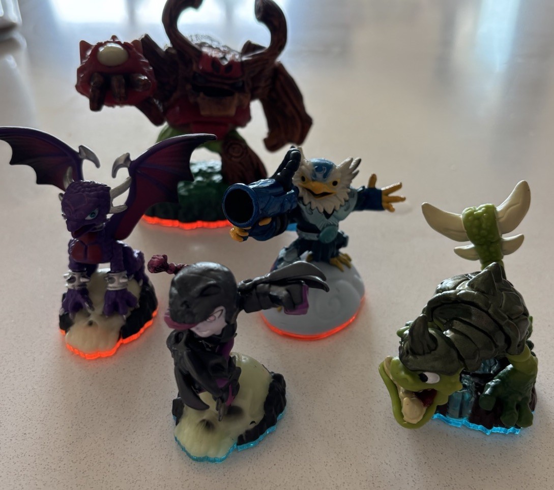 Skylanders Lot Swap Force Slobber Tooth Roller Brawl Cynder Jet-Vac Tree Rex
