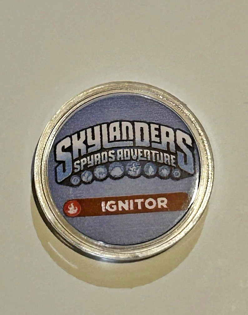 Skylanders Spyro’s Adventure Set Of 32 NFC Coins