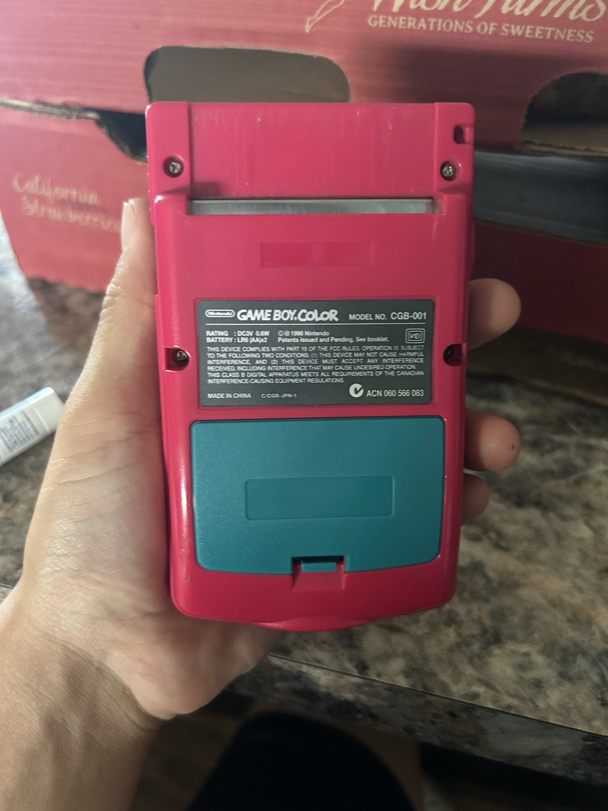 Nintendo Game Boy Color Handheld System Red CGB-001 w/ Frogger Cartridge
