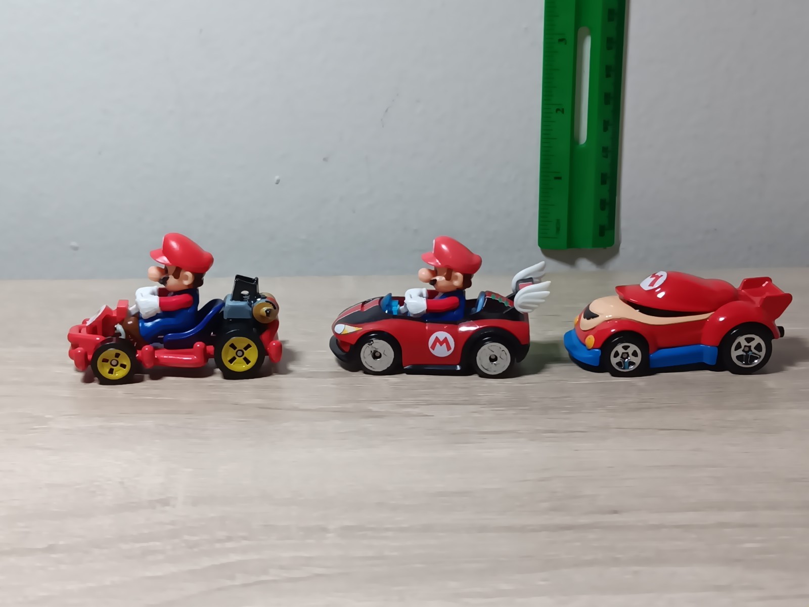 *FREE SHIP* 6-PK Super Mario Kart Hot Wheels Pipe Frame Wild Wing Mach-8 Sneaker