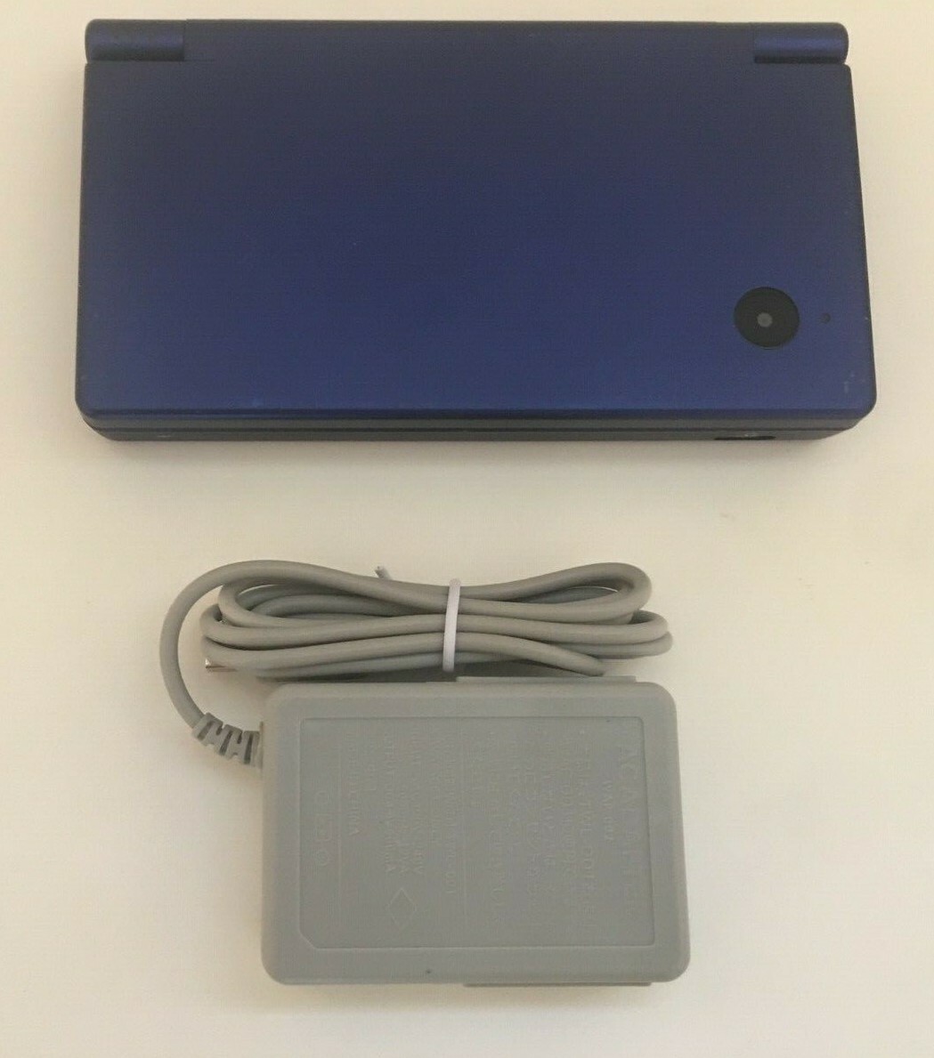 Nintendo DSi Blue Console GOOD CONDITION Japanese Version – Plays US games