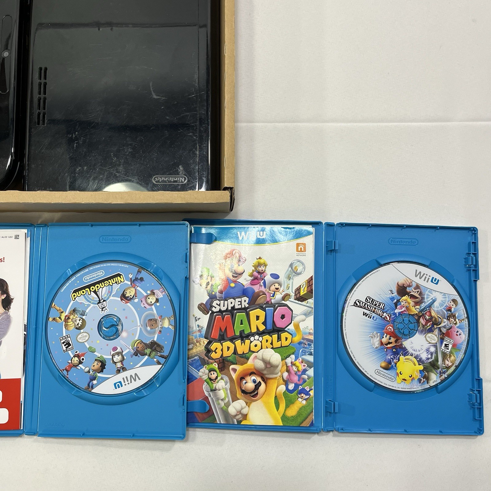 Nintendo Wii U 32 GB Super Mario 3D World Deluxe Set – Black CIB W/ Games WORKS
