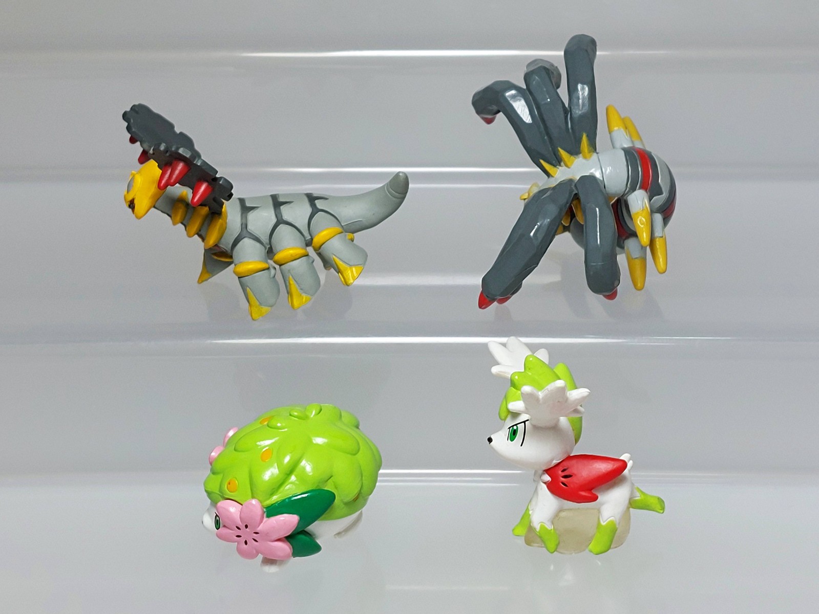Giratina Shaymin Pokemon Clipping Figure Collection Bandai N03 0.8-1.6in