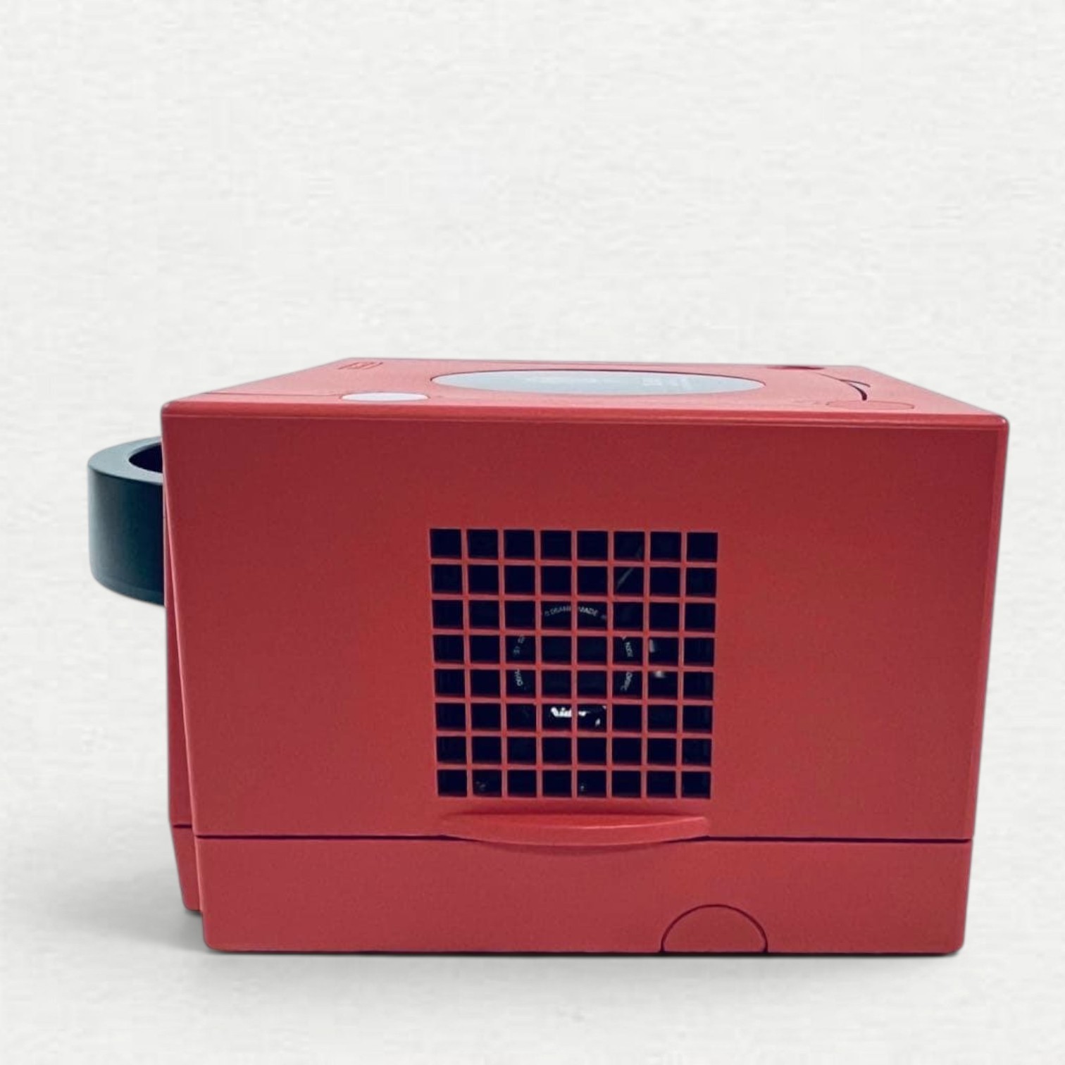 Nintendo Game Cube DOL-001 Home Console Char’s Customized Composite RCA Red