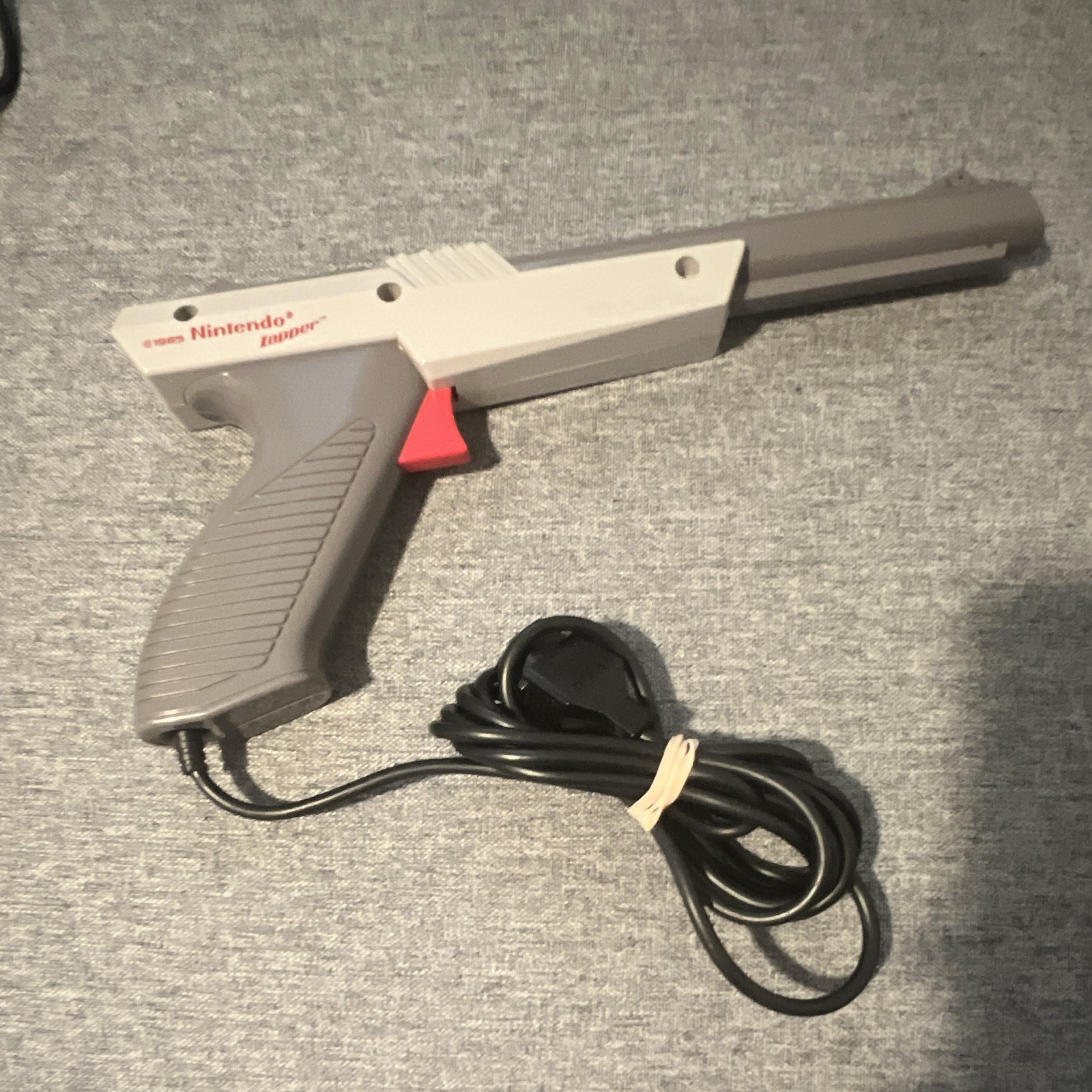 Nintendo Zapper Light Gun Controller for NES Console, Wired, Gray/White/Red