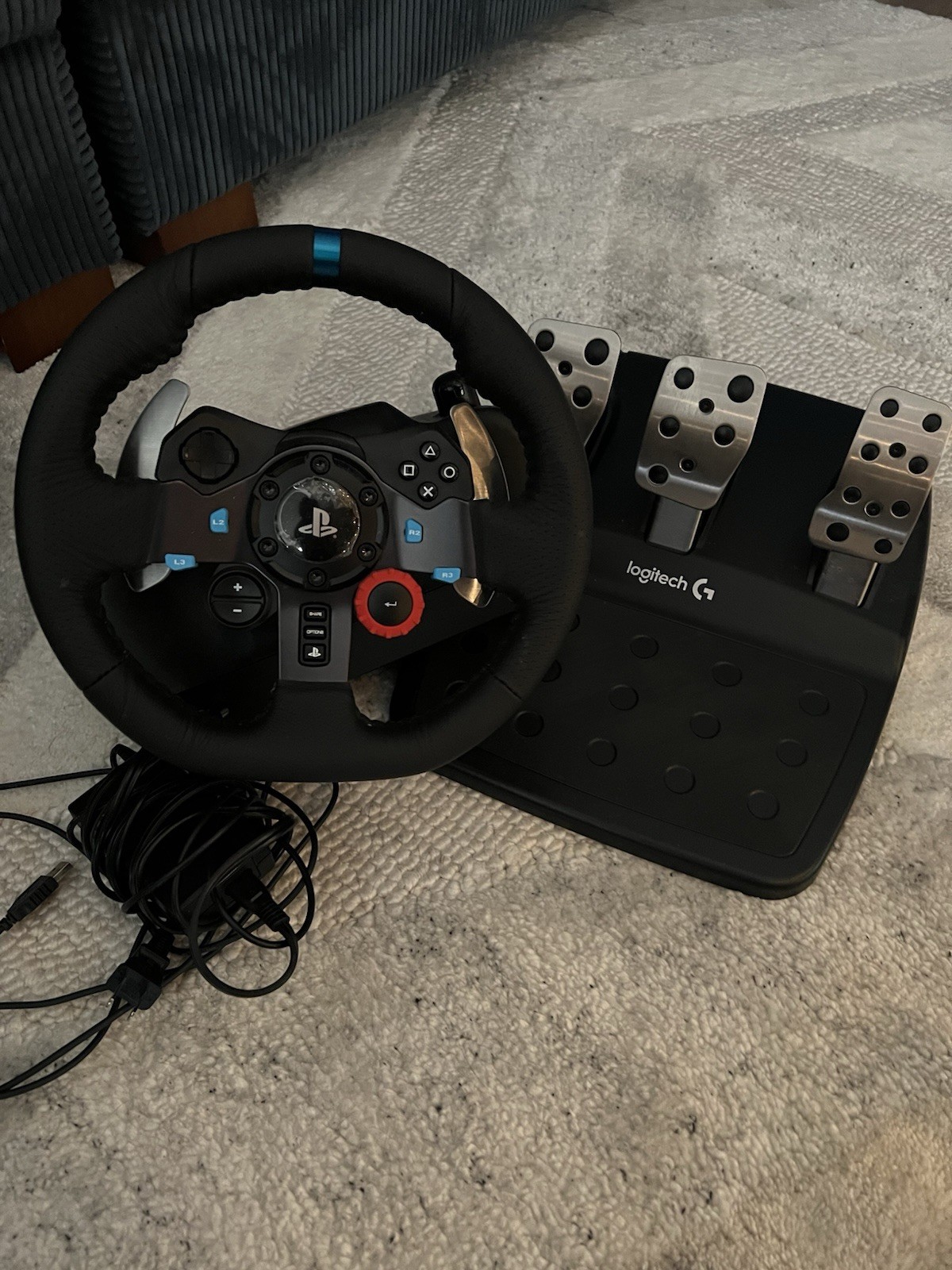 Logitech G29 Driving Force Racing Wheel – Black (941-000110)