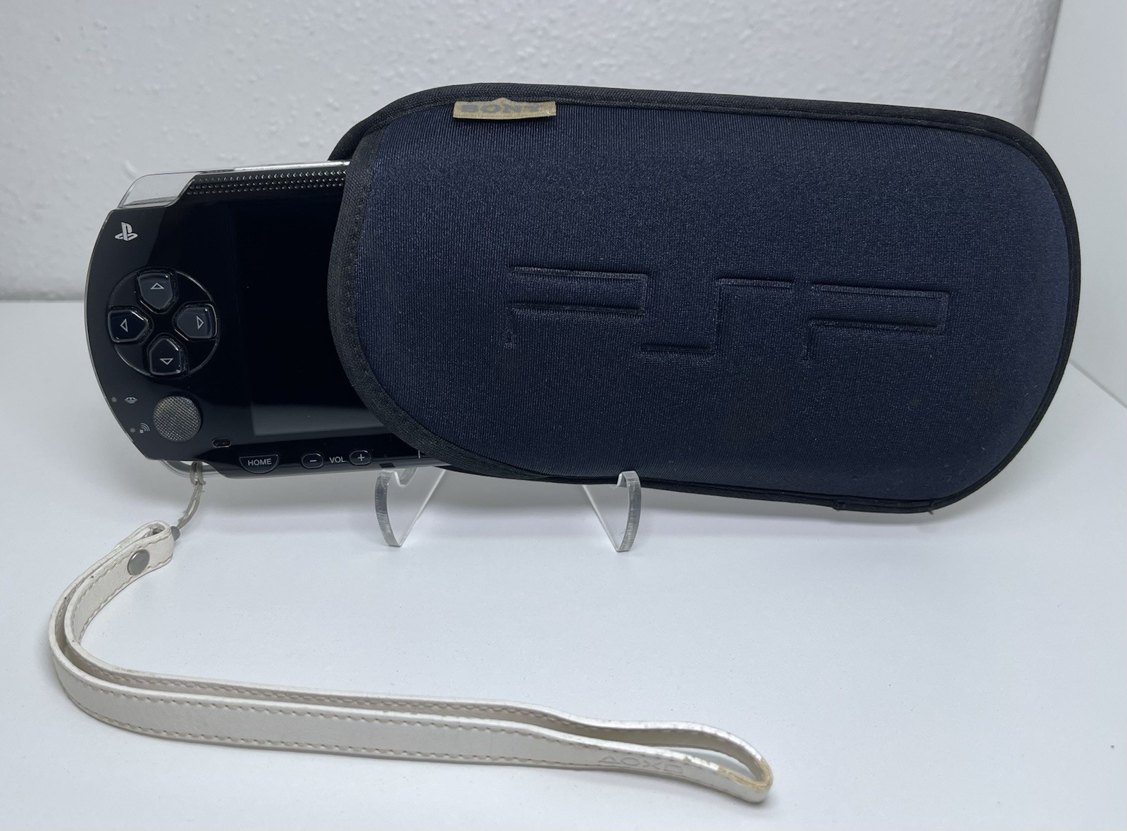 Sony PSP 1001 Portable Handheld Console – Black with 5 Disks