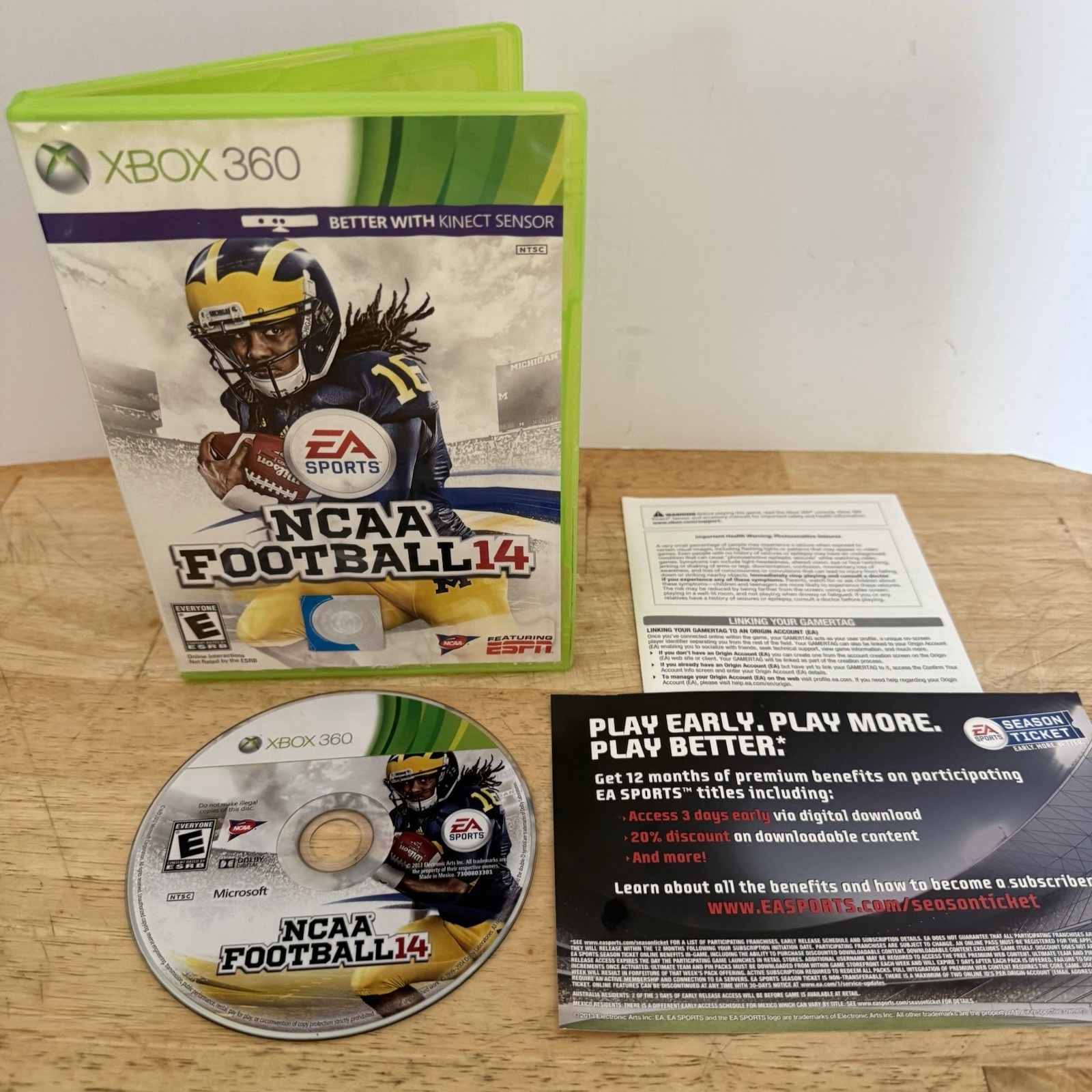 NCAA Football 14 Xbox 360 Complete CIB
