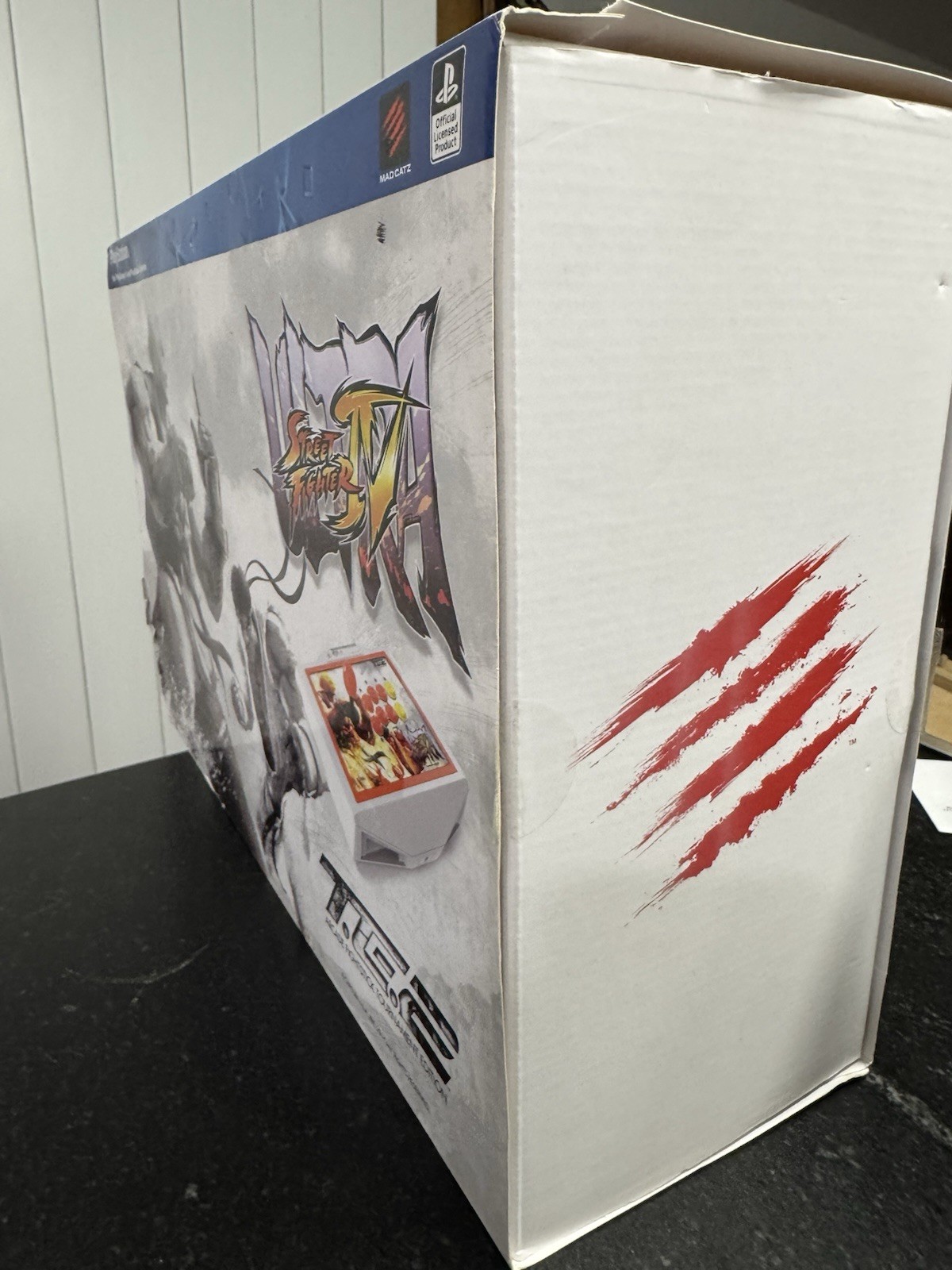 Signed By Yoshinori Ono Ultra Street Fighter IV Arcade Tournament Fight Stick
