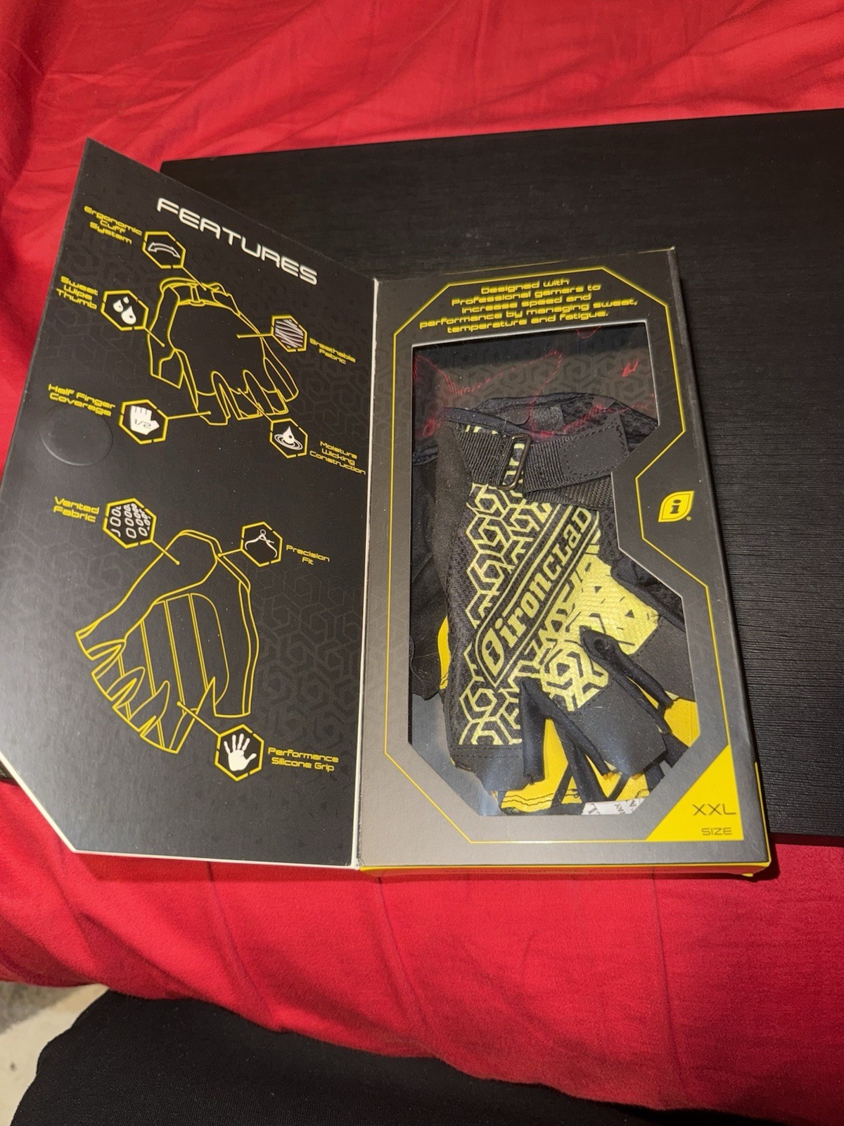 IronClad Fingerless Gaming Gloves/Brand New Never Used Great for Sweaty Hands
