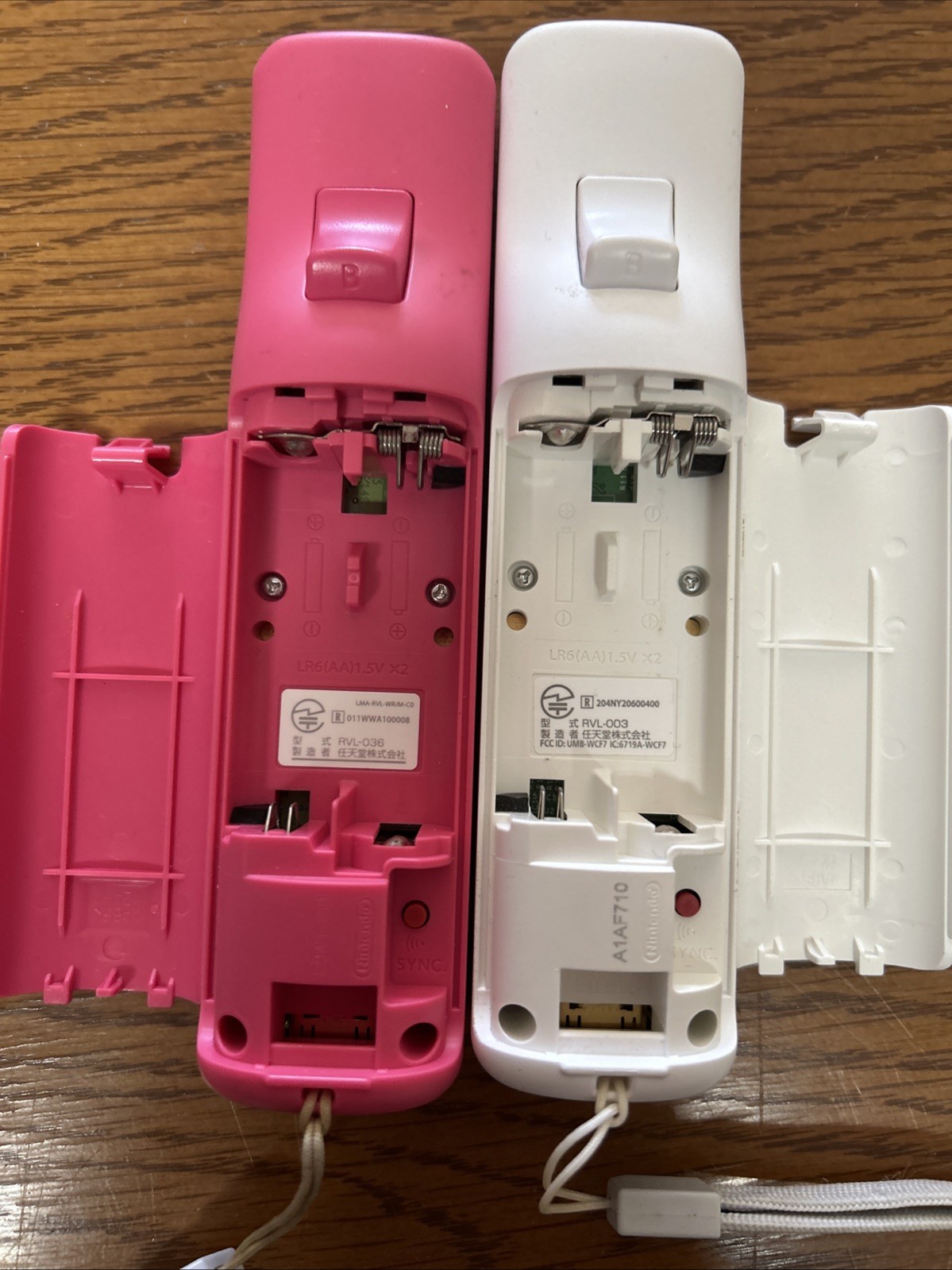 Lot Of 6 Untested Wii Remotes + 1 Nunchuck Various Colors Nintendo Defective
