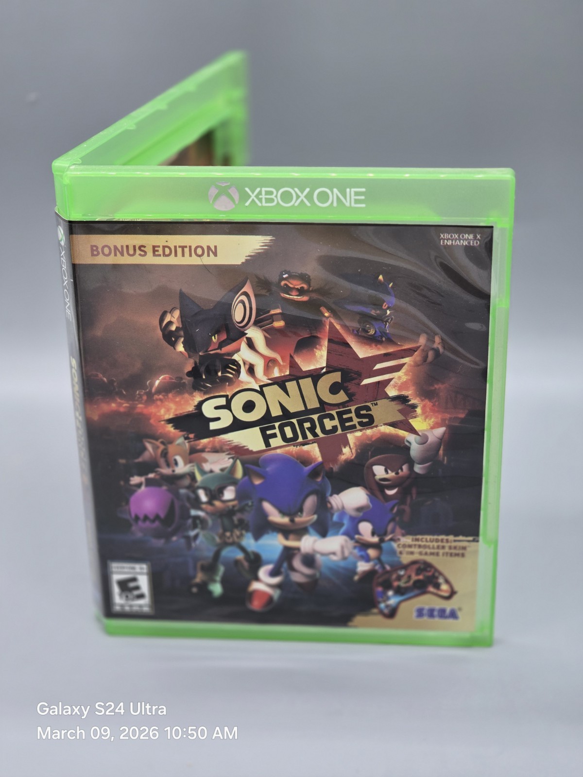Sonic Forces / Bonus Edition / SEGA /Microsoft Xbox One CIB / Stickers