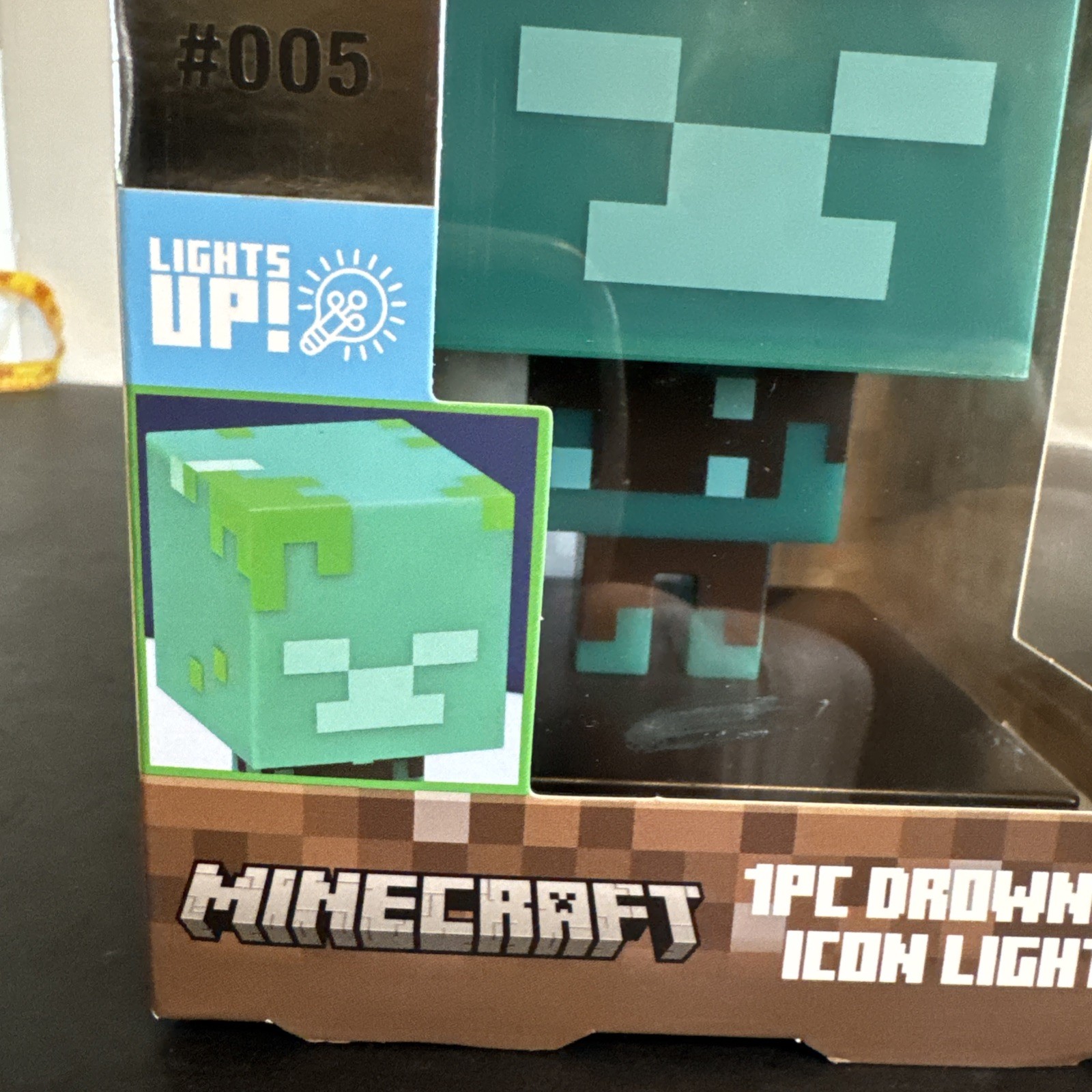 Mojang Minecraft ICONS DROWNED Light Up Collectible 3D Figure #005 Series 1 NIB