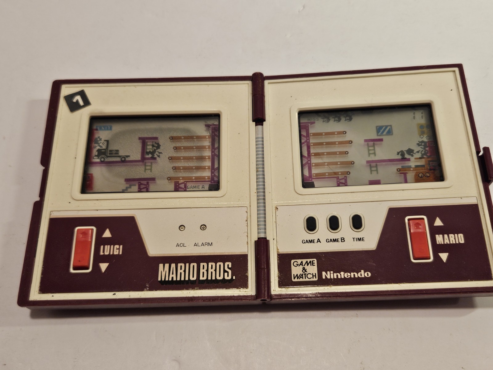 NINTENDO GAME & WATCH Mario Brothers MULTI-SCREEN 1983 Vintage