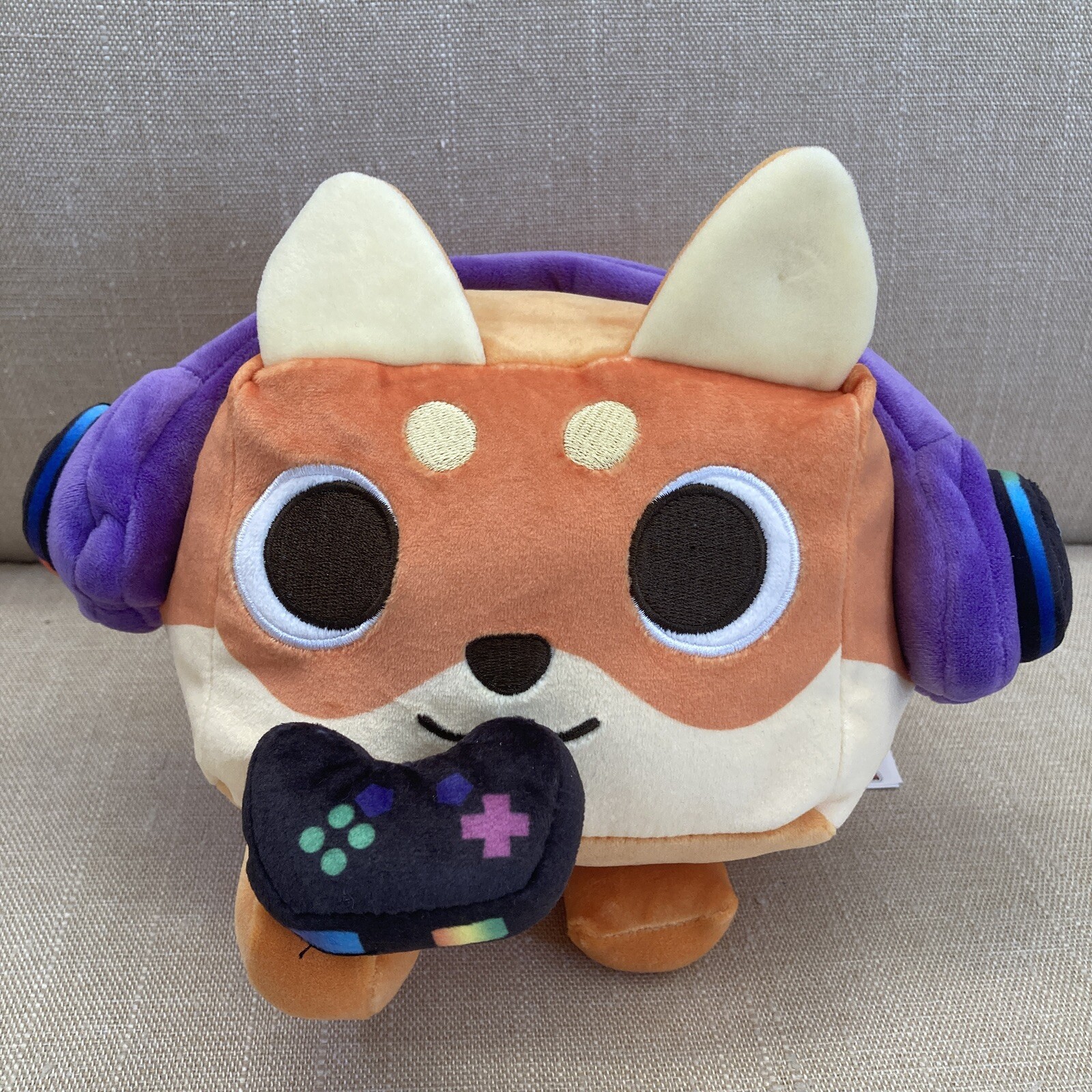 Pet Simulator X Ultimate Bundle 2024 Treasure Chest Dog w Headphones Corgi Panda