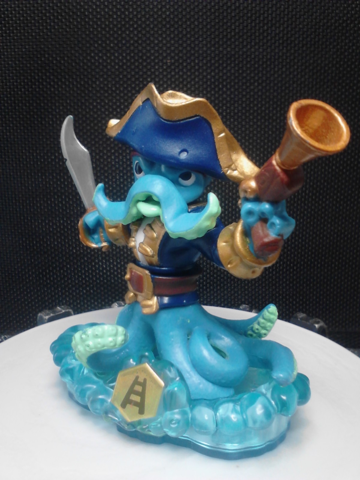 Skylanders WASH BUCKLER figure only Swap Force Water