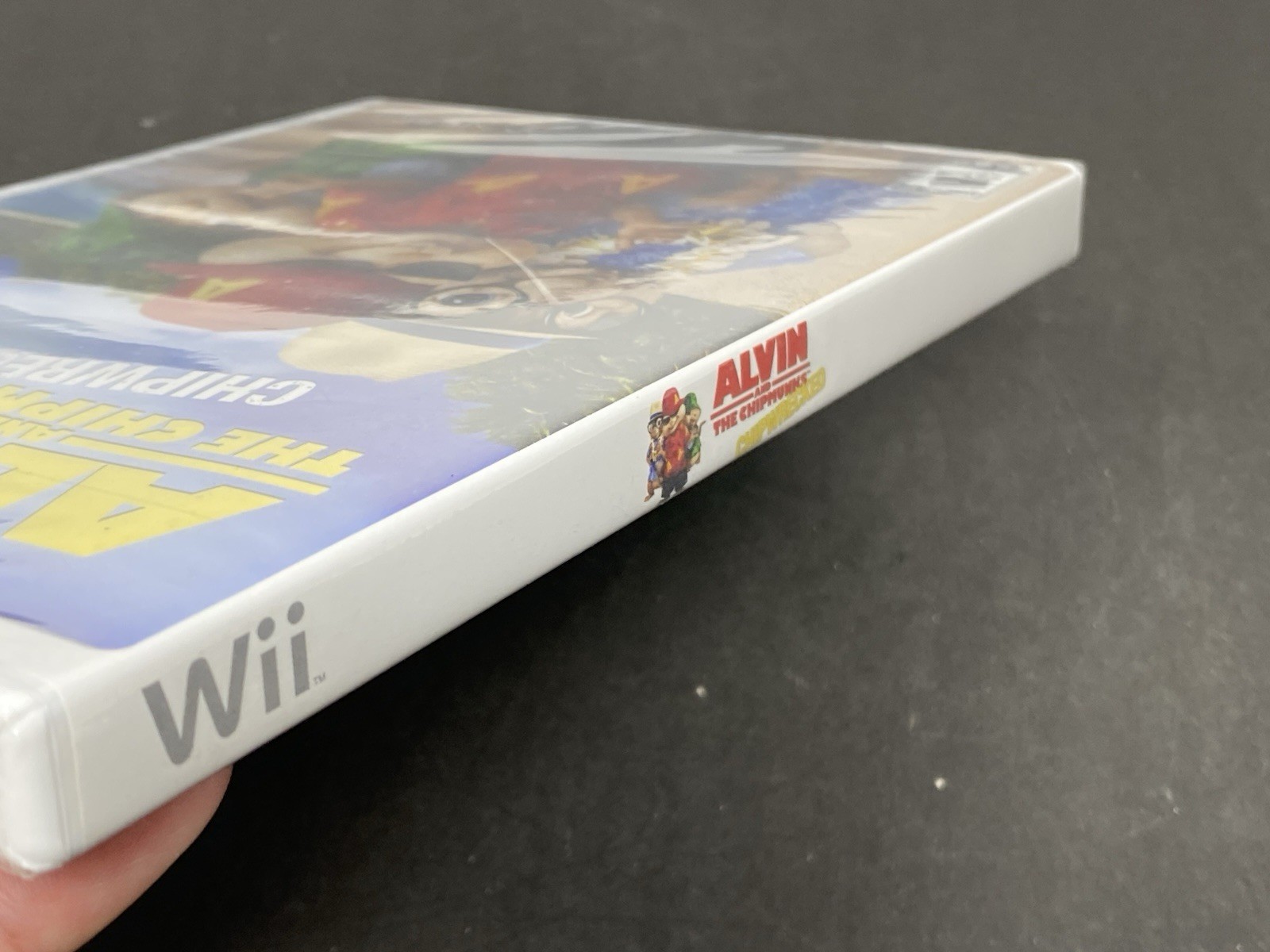 Alvin and the Chipmunks: Chipwrecked (Nintendo Wii, 2011) NEW SEALED NOTE!!!