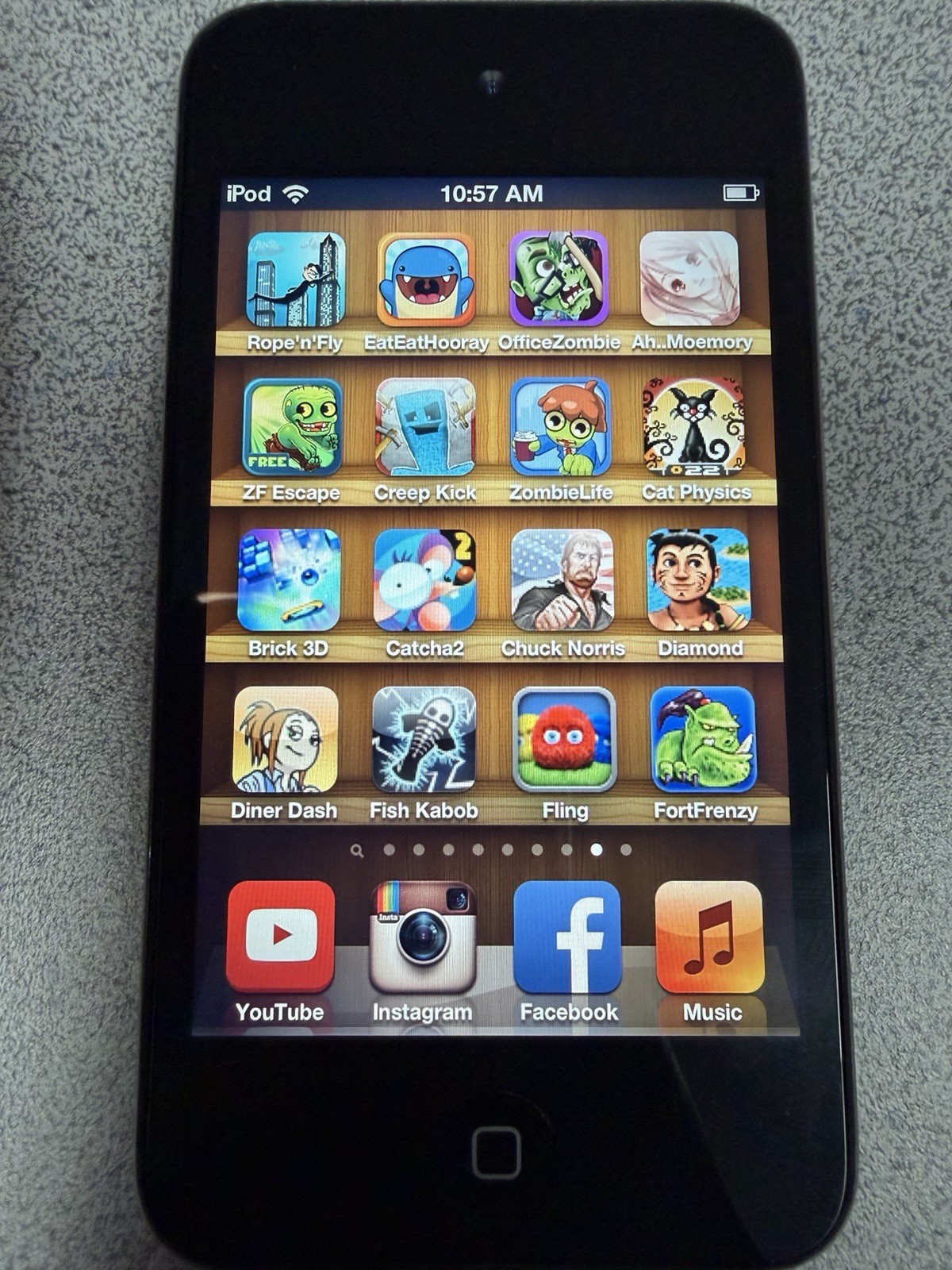 128 Games iPod touch 4th 8GB COD Voltron Contra Rare Retro IOS Nostalgic