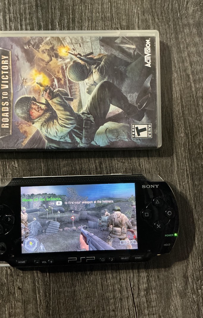 Call of Duty: Roads to Victory (Sony PSP, 2007) Complete In Box Tested & Working
