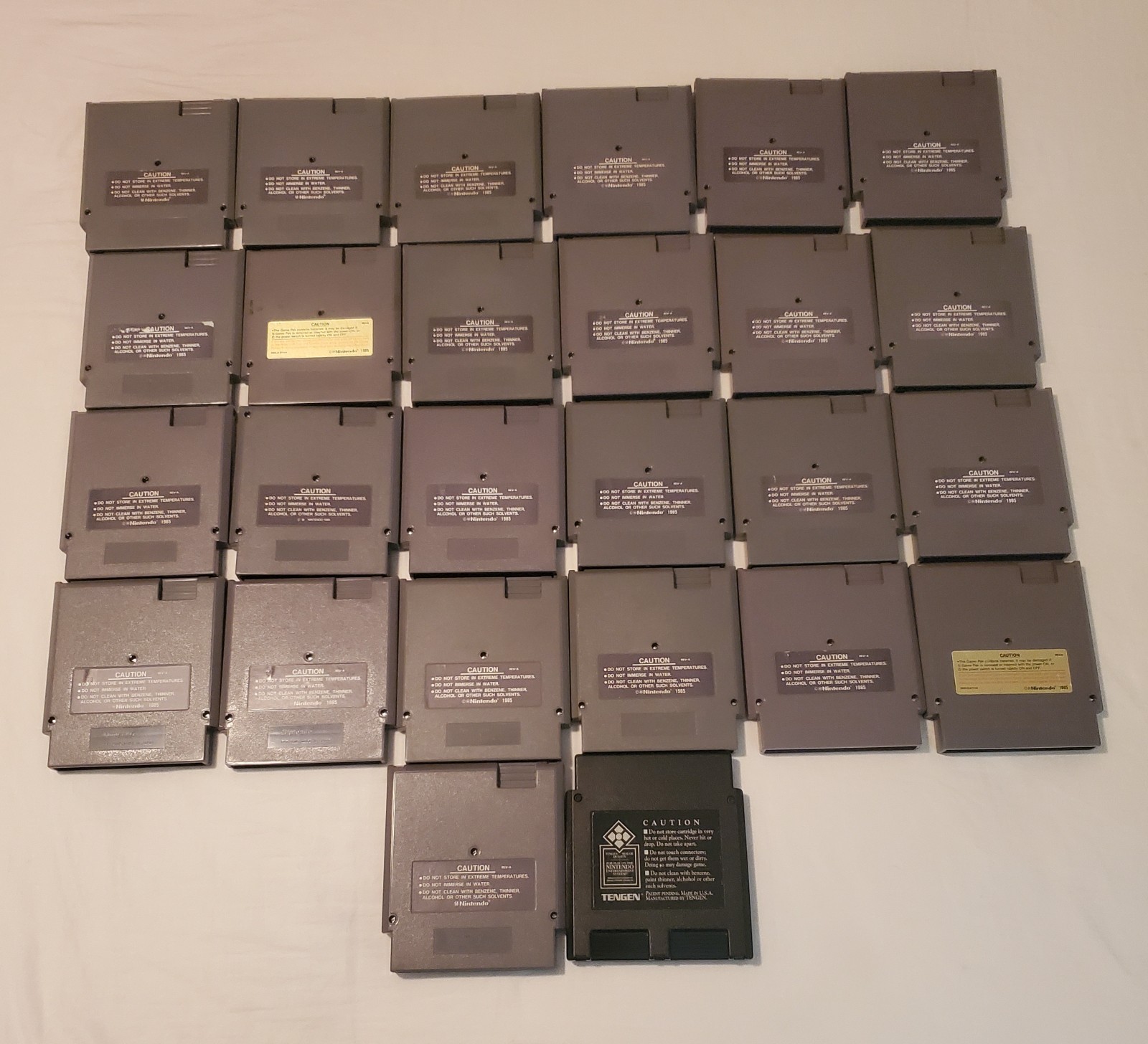 Bulk Lot of 26 Nintendo NES Games – Various Titles – Tested