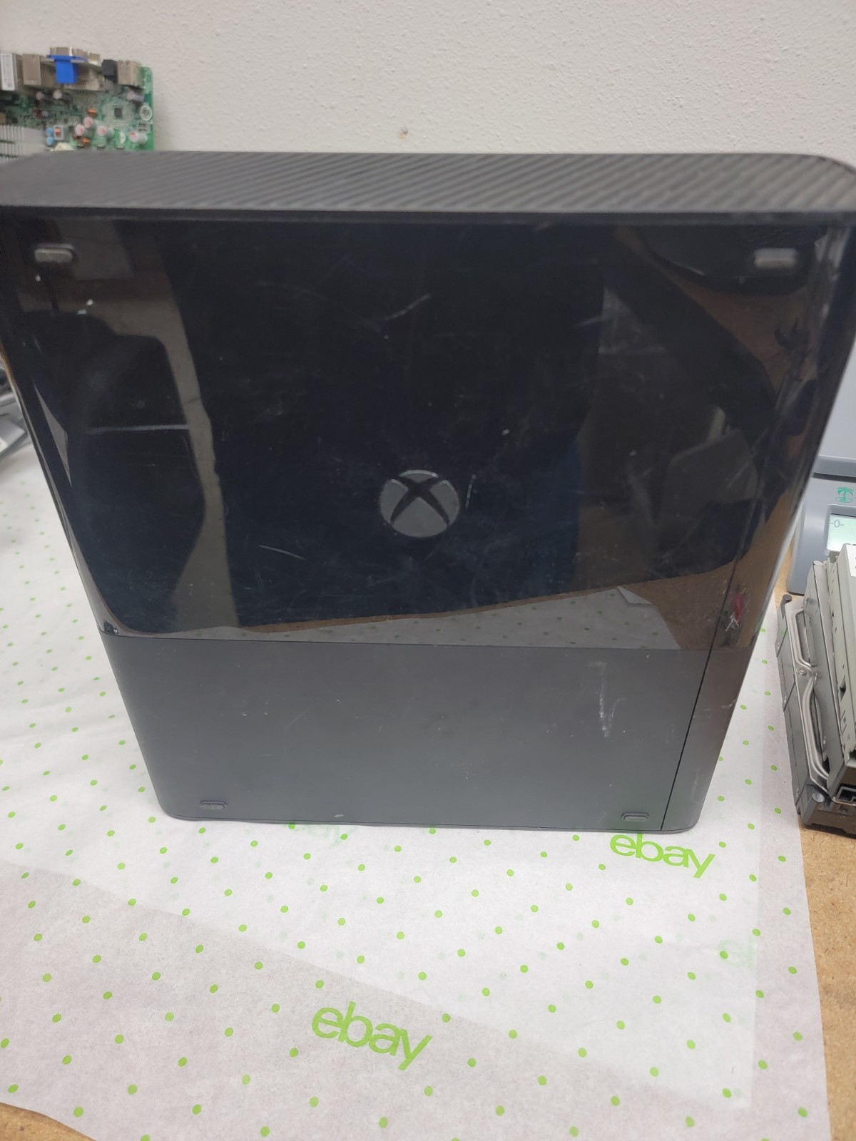 Xbox 360 E Console Model 1538 Console w/AC Powers on – No testing done