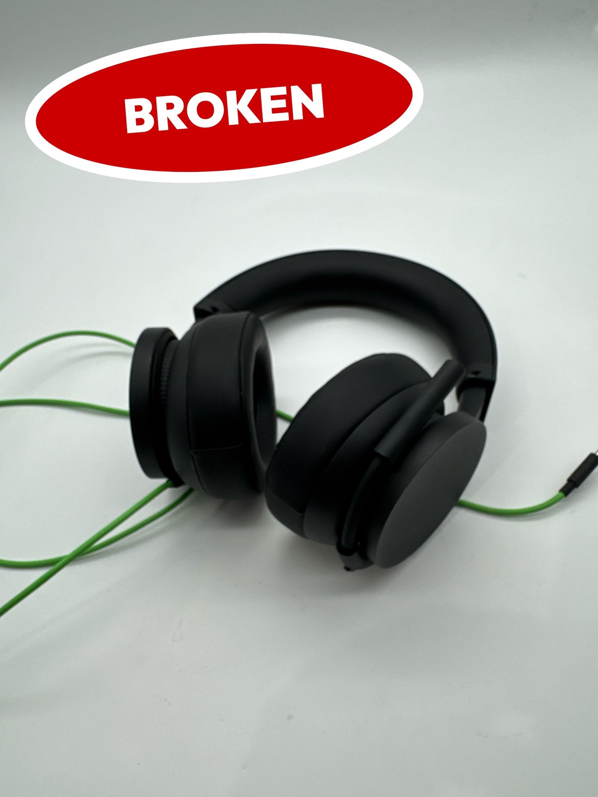 (BROKEN) Xbox Stereo Gaming Headset Wired Mic Series X|S Windows PC Black (3)
