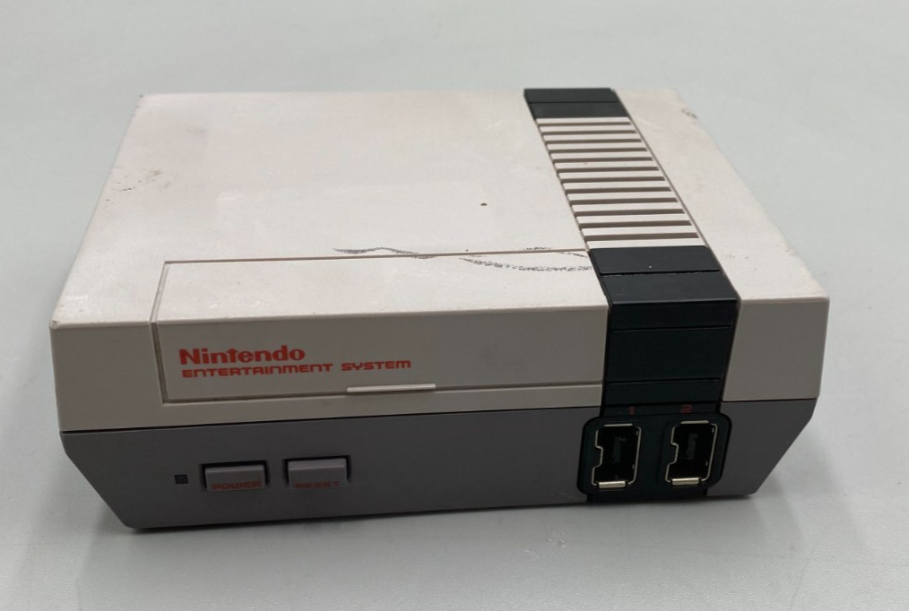 Nintendo MOD CLV-001 Gaming Console ONLY Fair