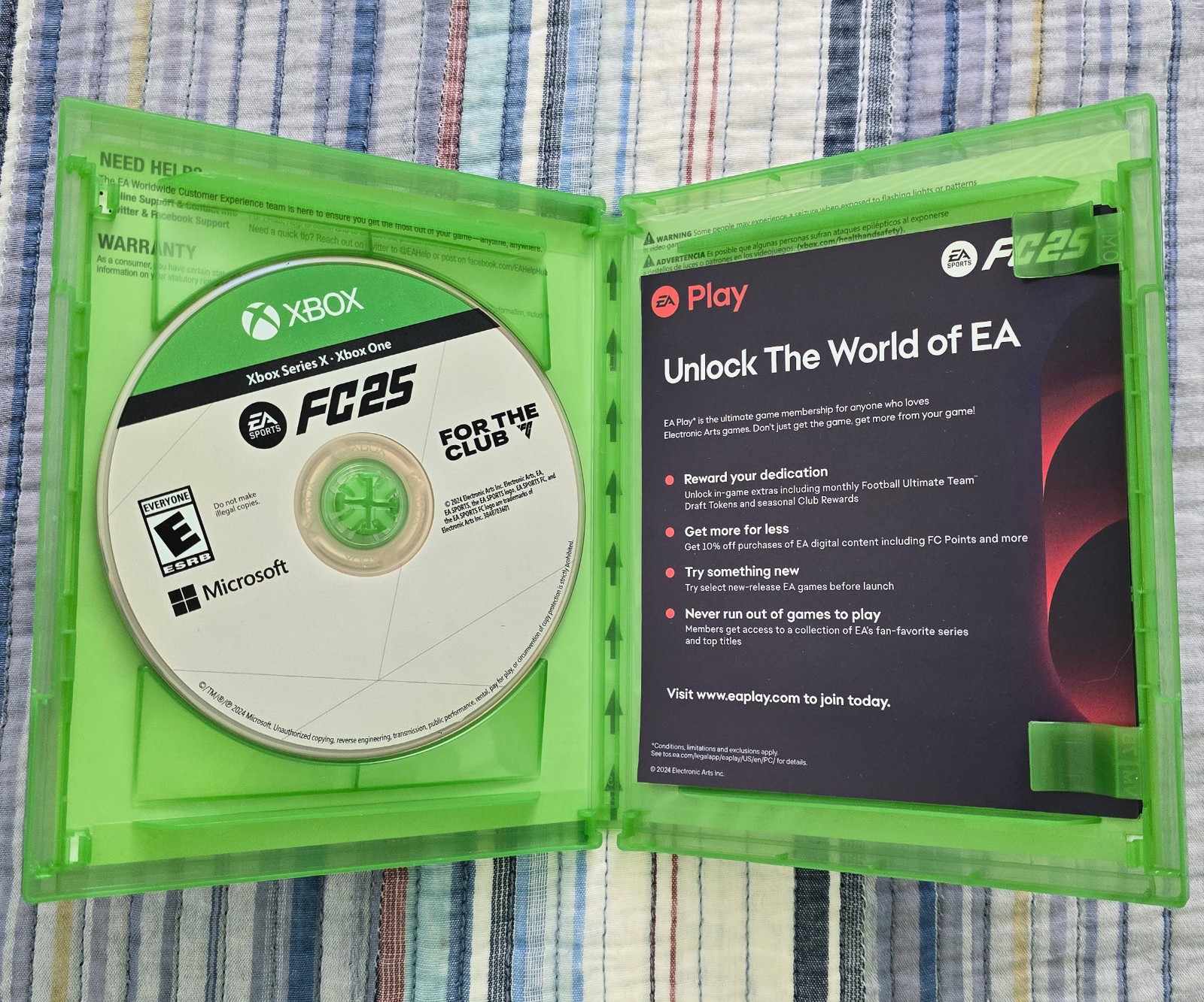EA Sports FC 25 FIFA Soccer – Microsoft Xbox Series X & Xbox One – Complete