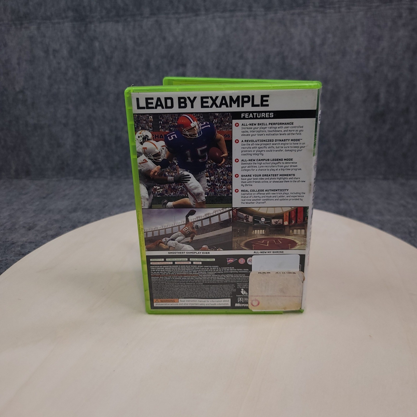 Xbox 360 NCAA Football 08 Standard Edition NTSC Complete with Manual