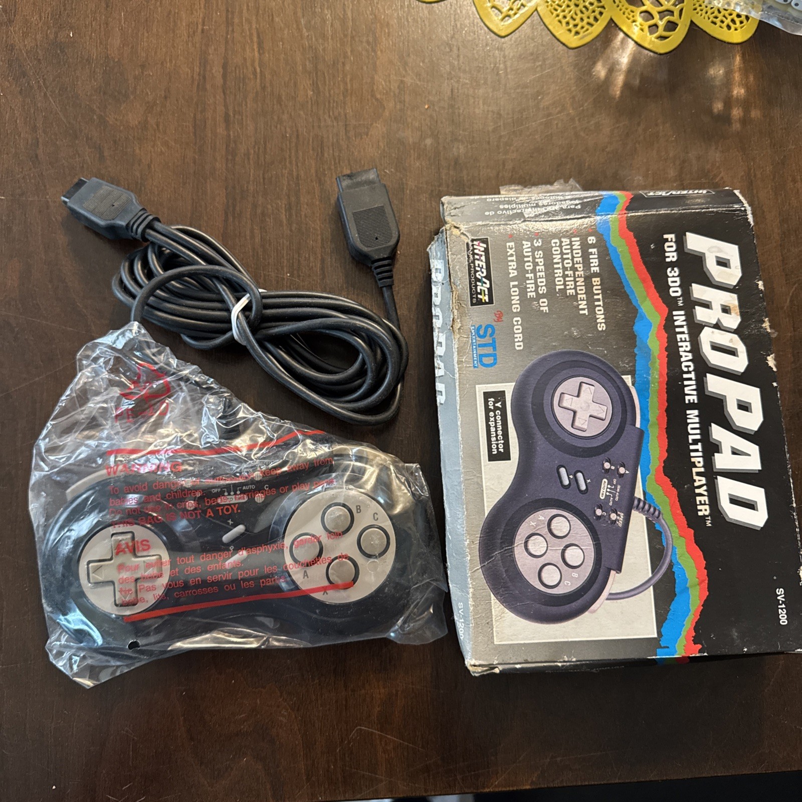 InterAct SV-1200 ProPad Controller for 3DO, Extra Long Cord, 6 Fire Buttons