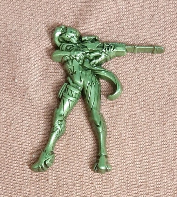 Blizzard Overwatch Widowmaker Gold Tone Pin Series 4 2017 Blizzcon