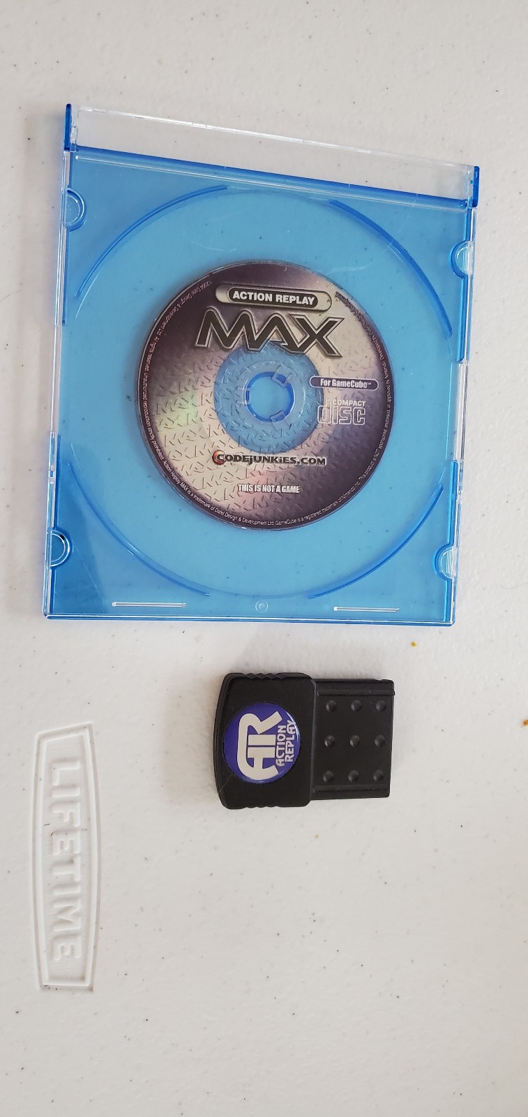 Action Replay AR Nintendo GameCube Disc Disk 64MB Memory Card Cheats Codejunkies