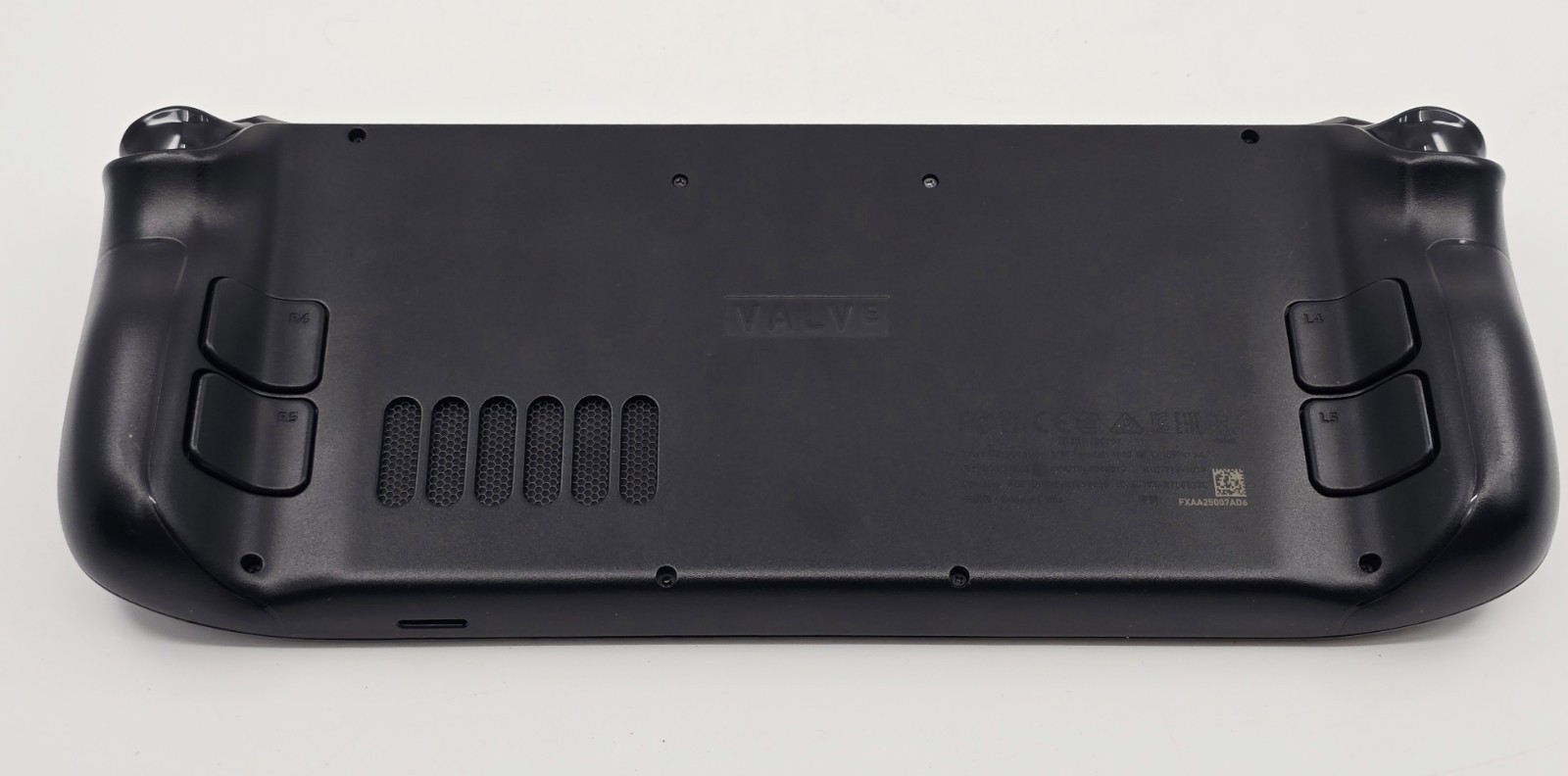 Valve Steam Deck LCD 1010 Handheld Console 512GB with Case & Charger – Black