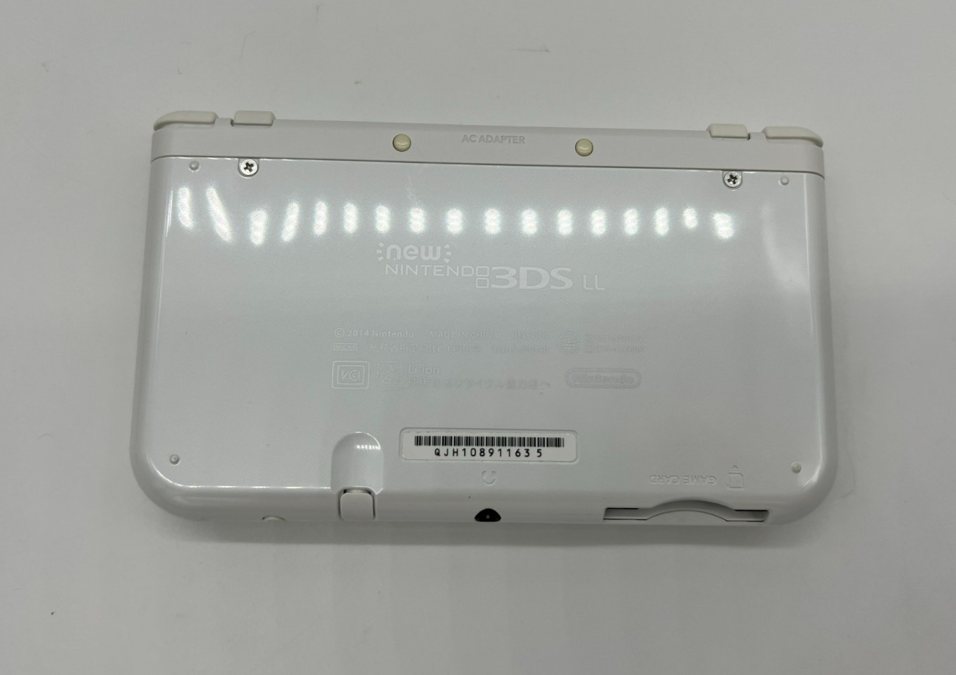 Nintendo 3DSLL Pearl White + Stylus & Charger (Japanese)