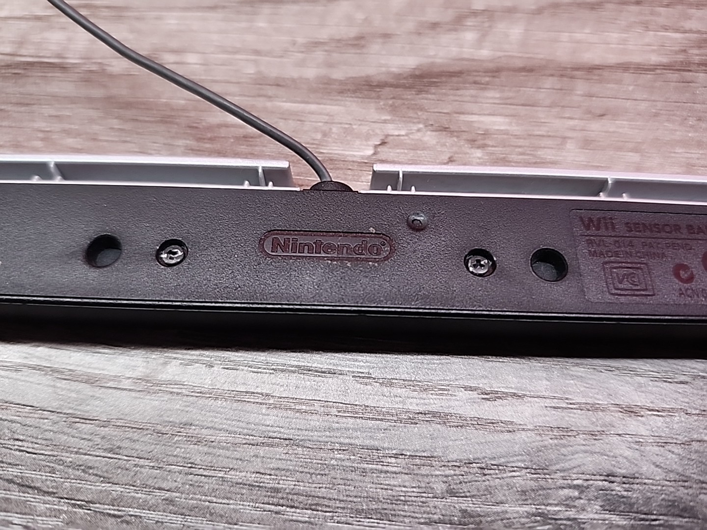Genuine Nintendo Wii/Wii U Sensor Bar RVL-014 Wired – Great Working Condition