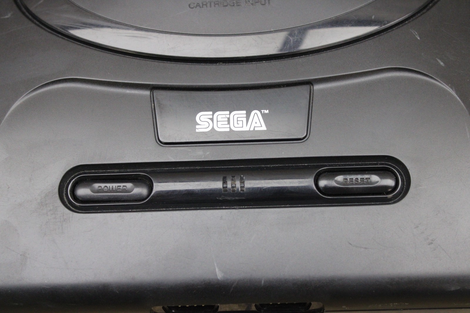 Sega MK-1631 – VA1 Genesis Console System & Controller Only – Fully Tested.