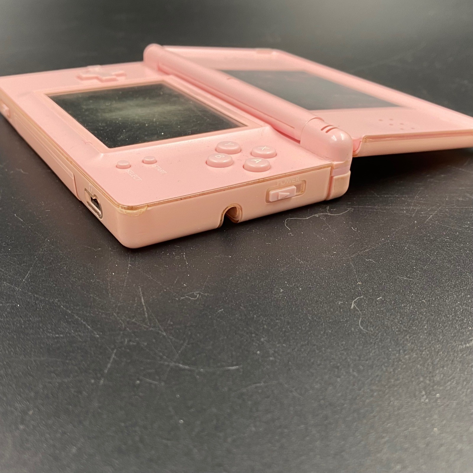 Nintendo DS Lite Handheld Console Pink USG-001 Gaming GBA Slot Broken Hinge