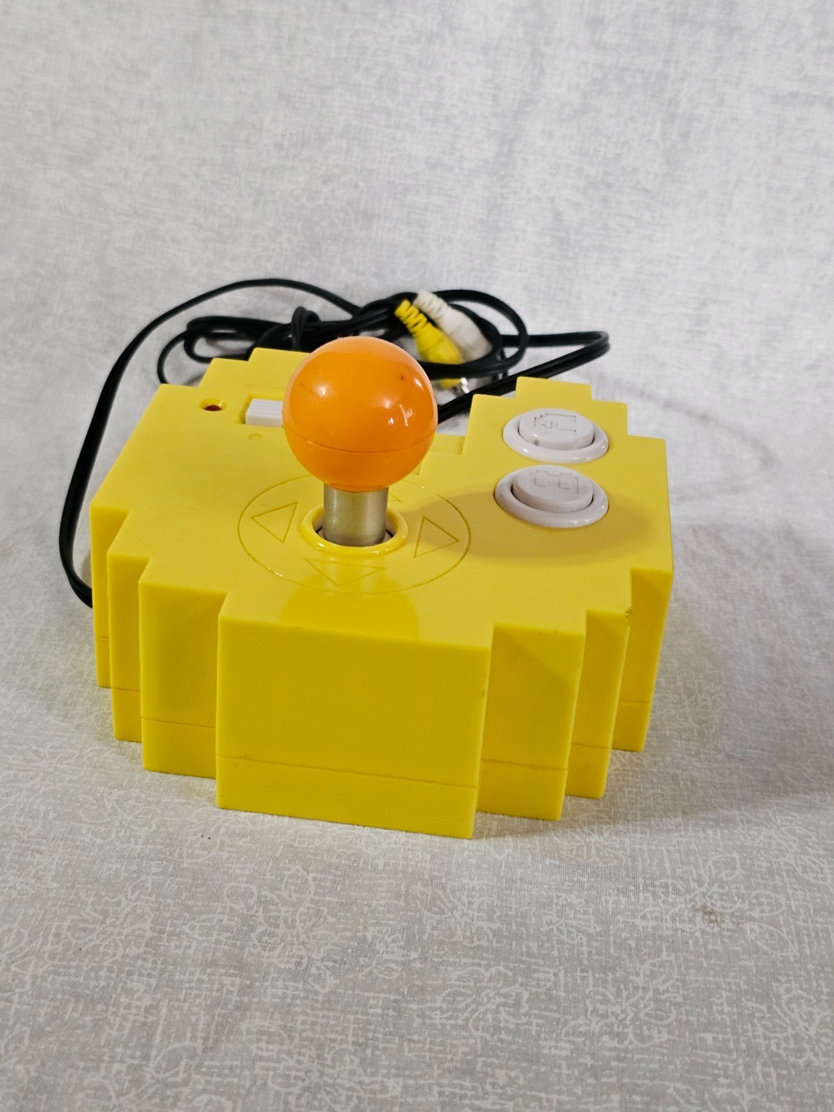Bandai Namco Pac-Man 12-in-1 Plug N Play Video Game 2012 Tested Working