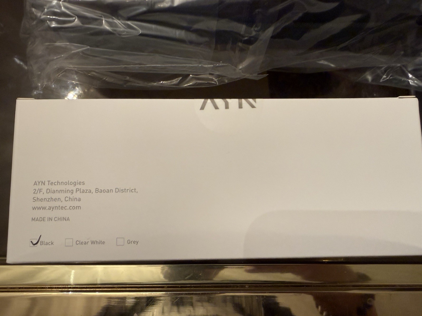 AYN Thor Base (batch 5) (128gb) Android Handheld Dual Screen With Accessories