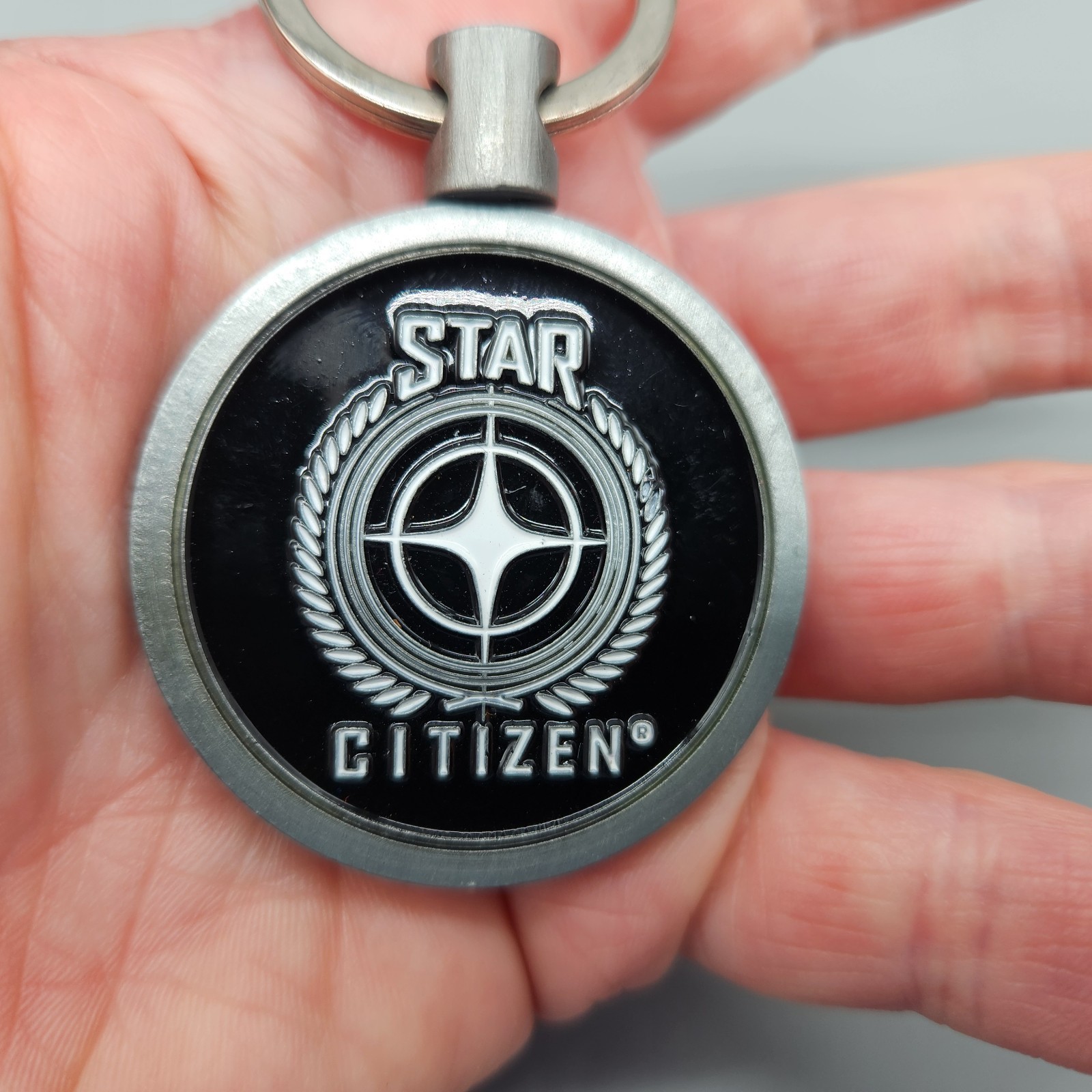 Star Citizen Challenge Coin Keychain Keyring “See You in the Verse” Black Silver
