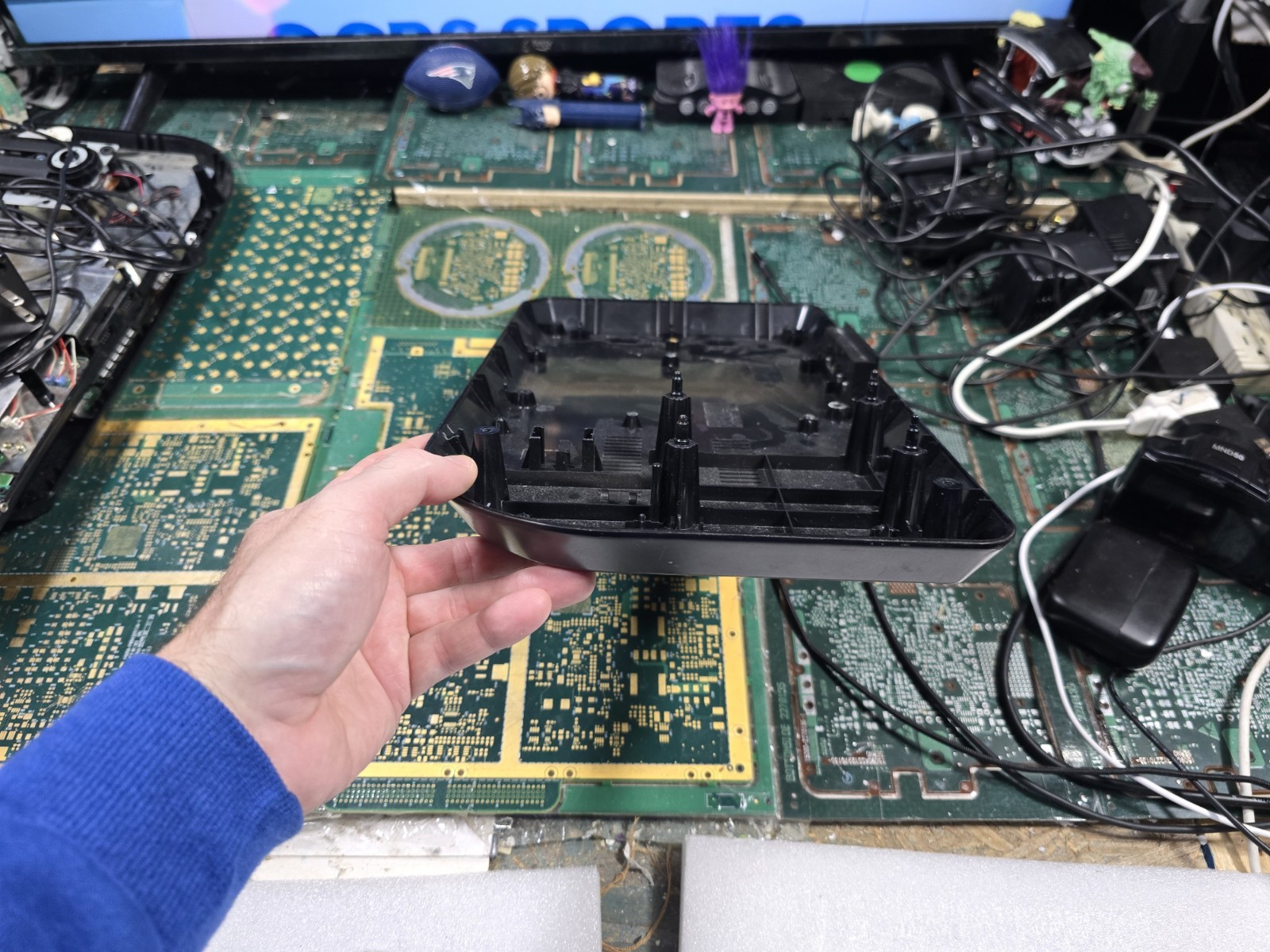 SEGA CD **MK-4102 ONLY** EXACT LABELED BOTTOM CASE #2-DINGS-JUST OK-READ ALL