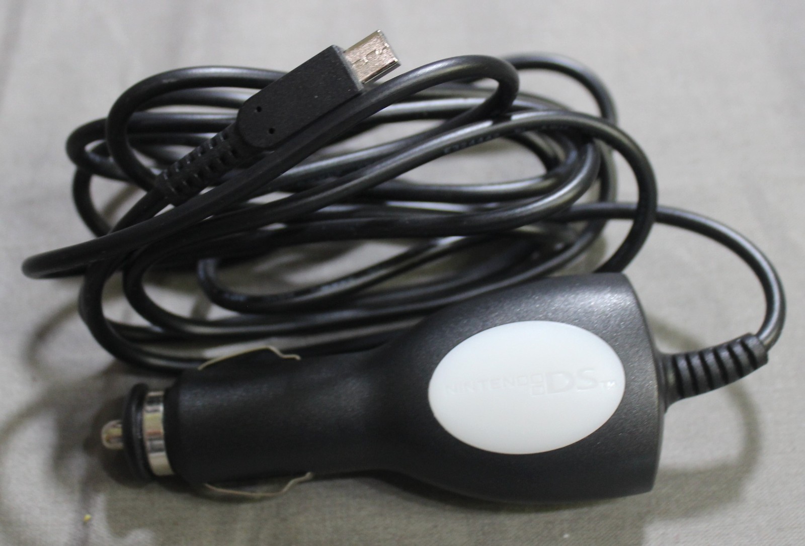 Nintendo DS 2DS 3DS Car Charger ~ Authentic OEM DC Auto Power Adapter