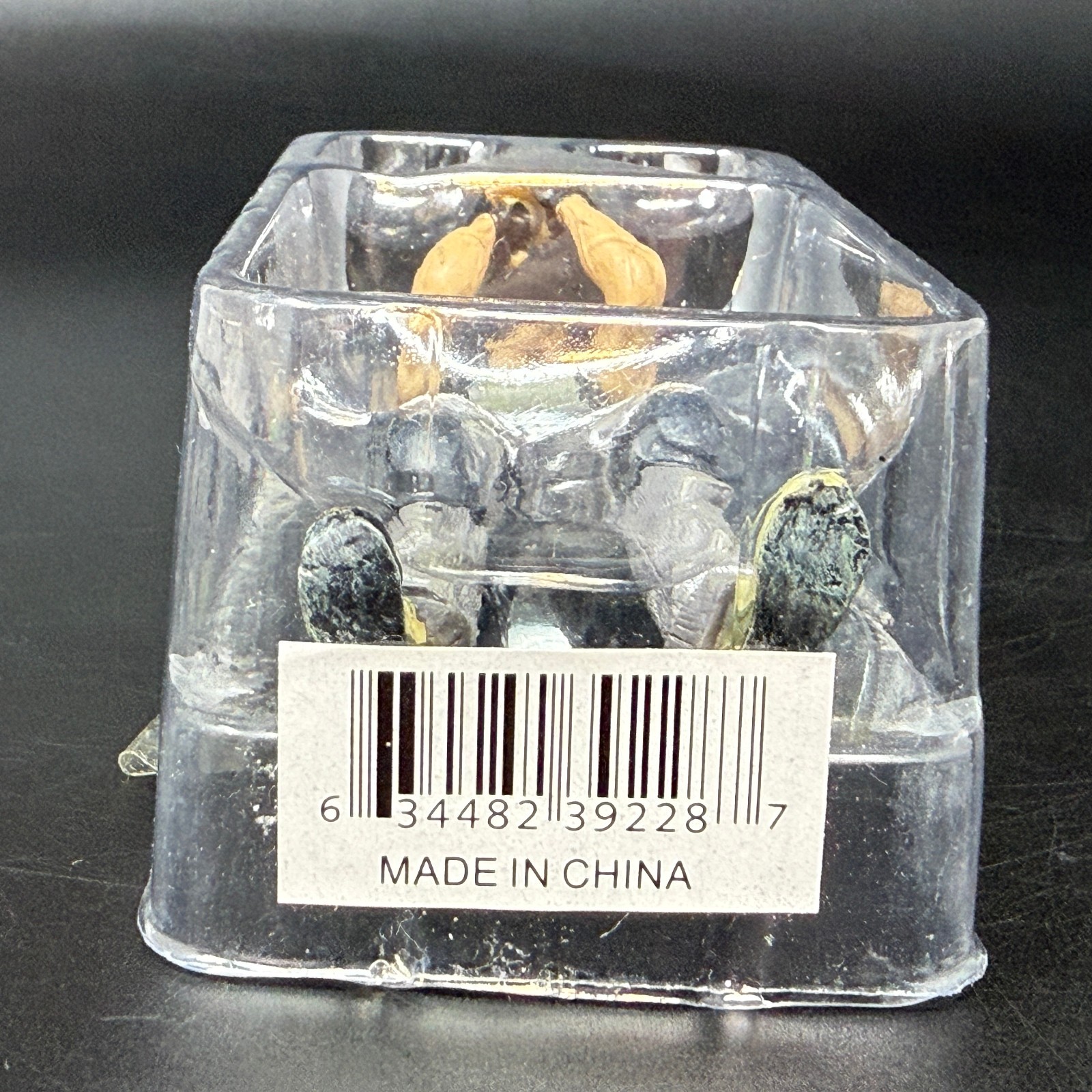 Resident Evil 5 Collector’s Edition 3″ Chris Redfield Action Figure *BROKEN* 1a