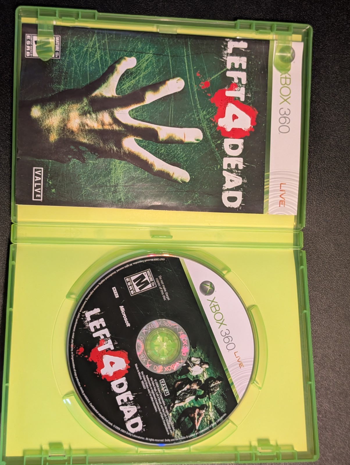 Left 4 Dead (Xbox 360) – Complete in Box (CIB) with Manual