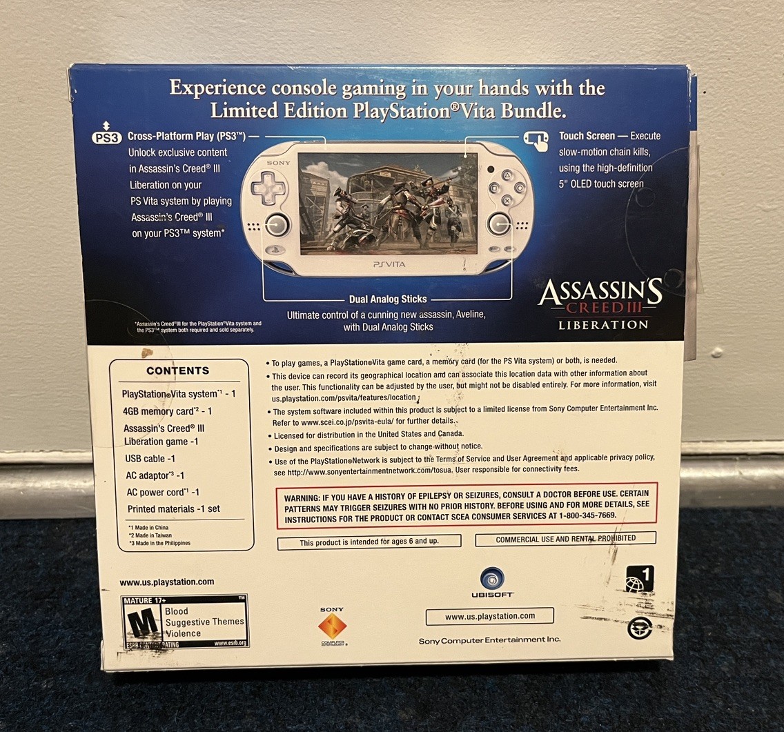 Sony PS Vita PCH-1001 Assassin’s Creed Bundle, 32 Gb Memory Card + Carrying Case