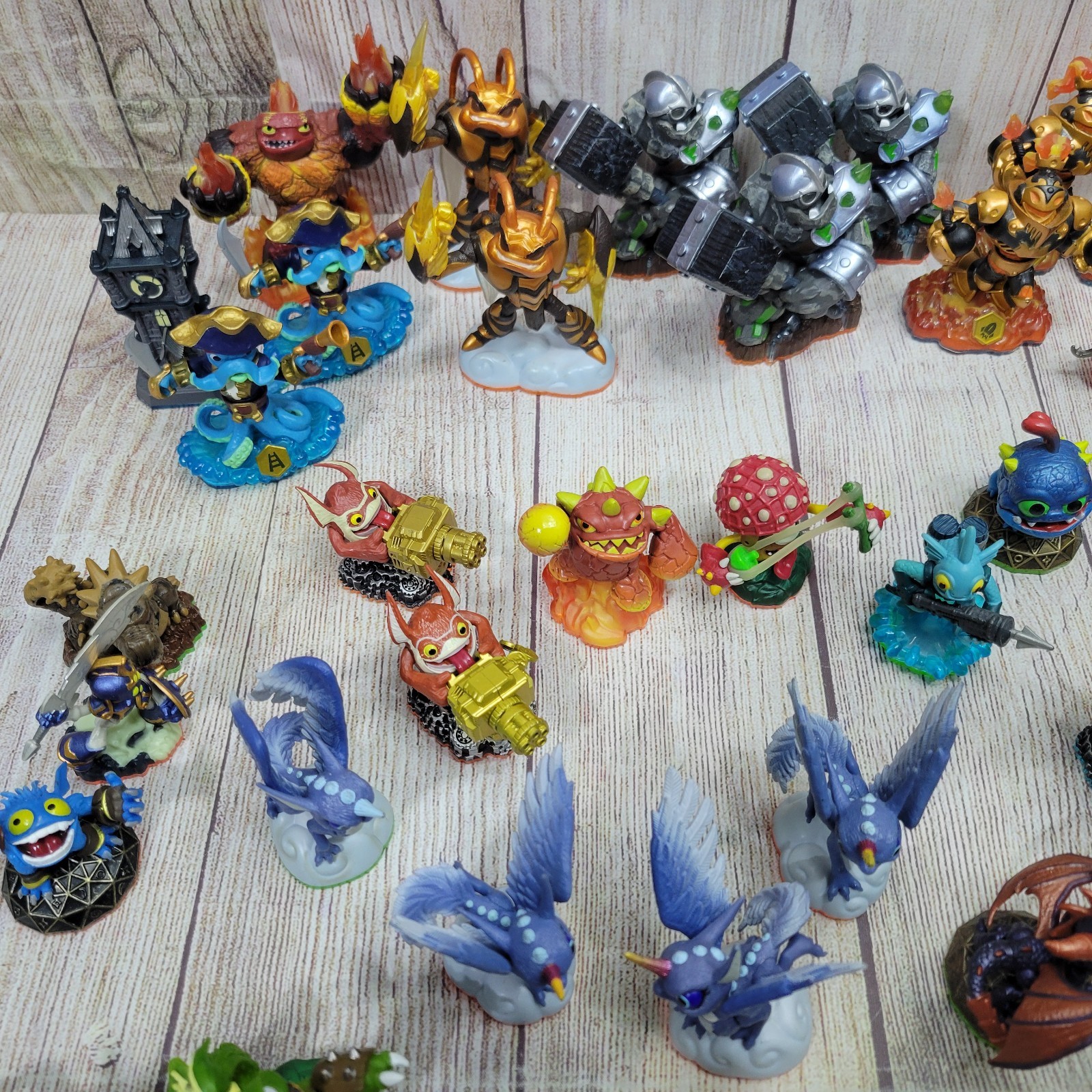 Skylanders Bulk Lot 60 – Spyro’s Giants Swap Force Imaginators Trap Team +