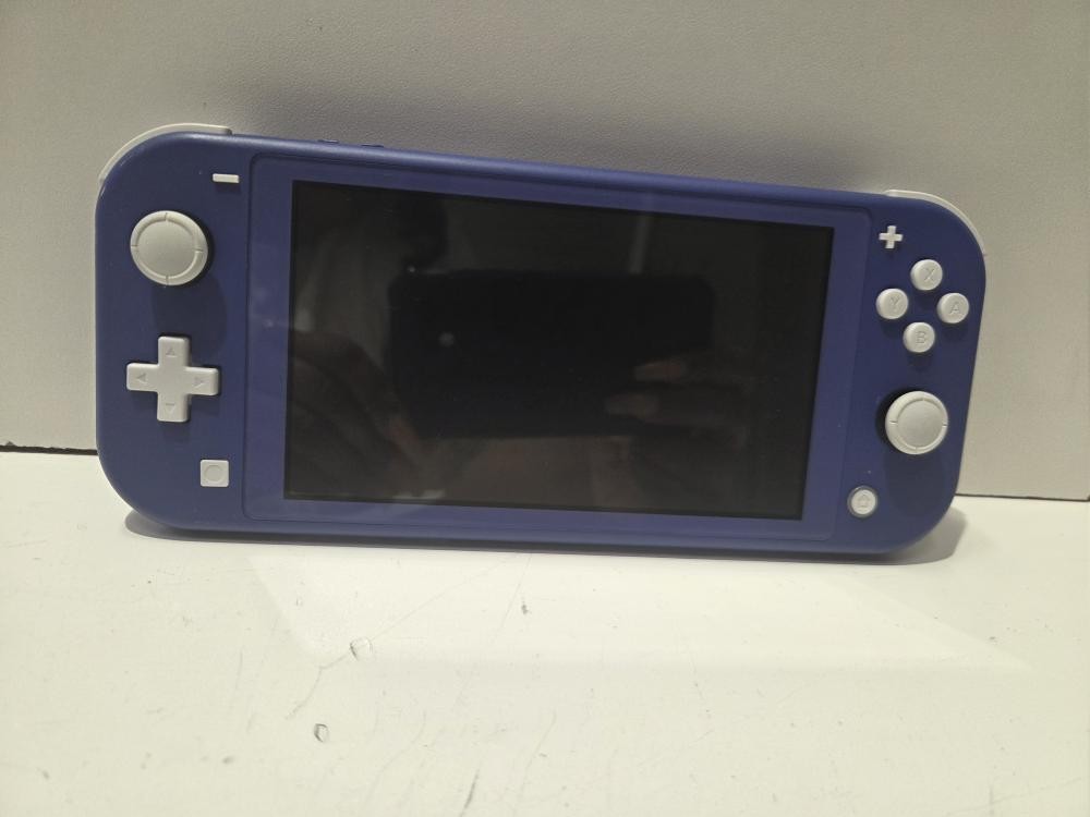 NINTENDO SWITCH LITE HANDHELD – HDH-001 (P22019168)