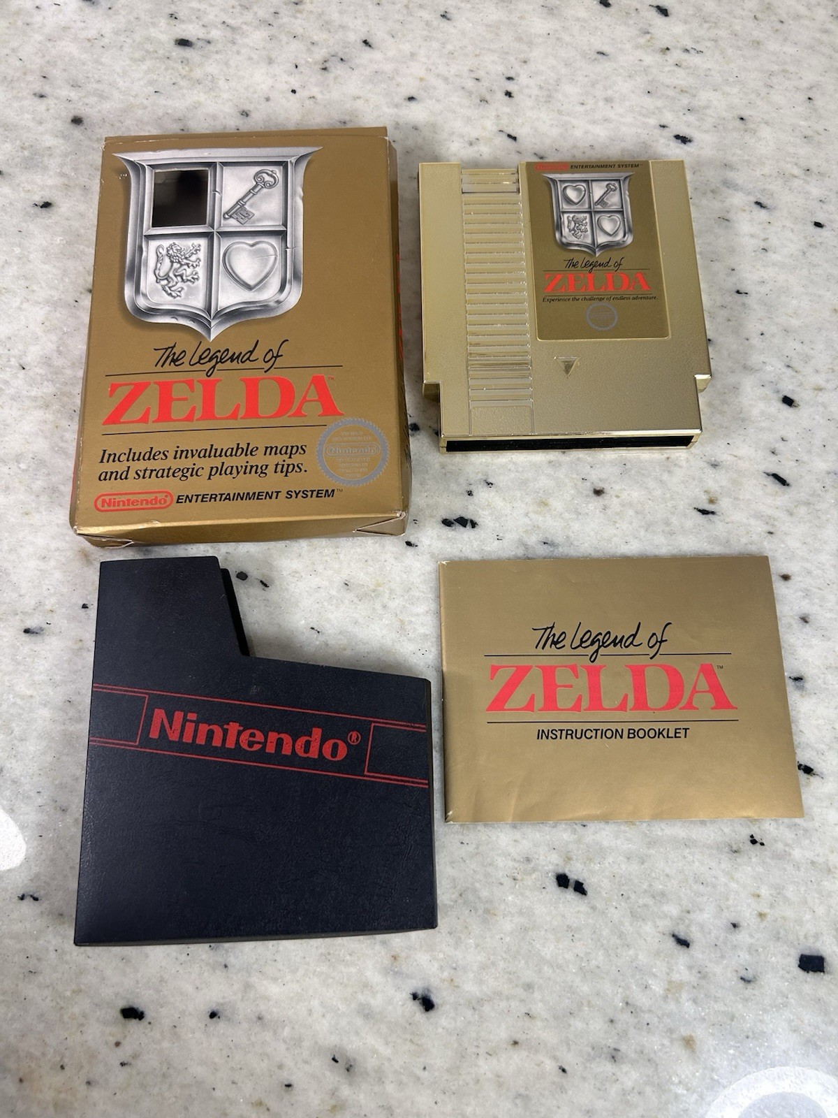 The Legend of Zelda Gold NES CIB Complete in Box w/ Manual & Sleeve 5screw