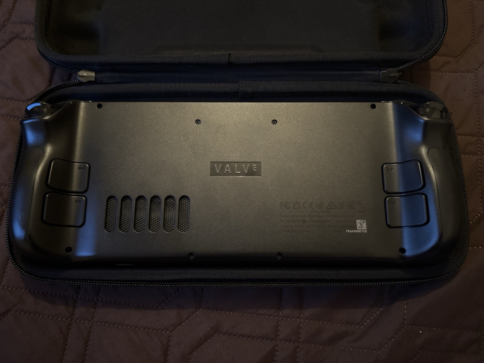 Valve Steam Deck Handheld Console Black w/ Case, Charger & 1TB microSD